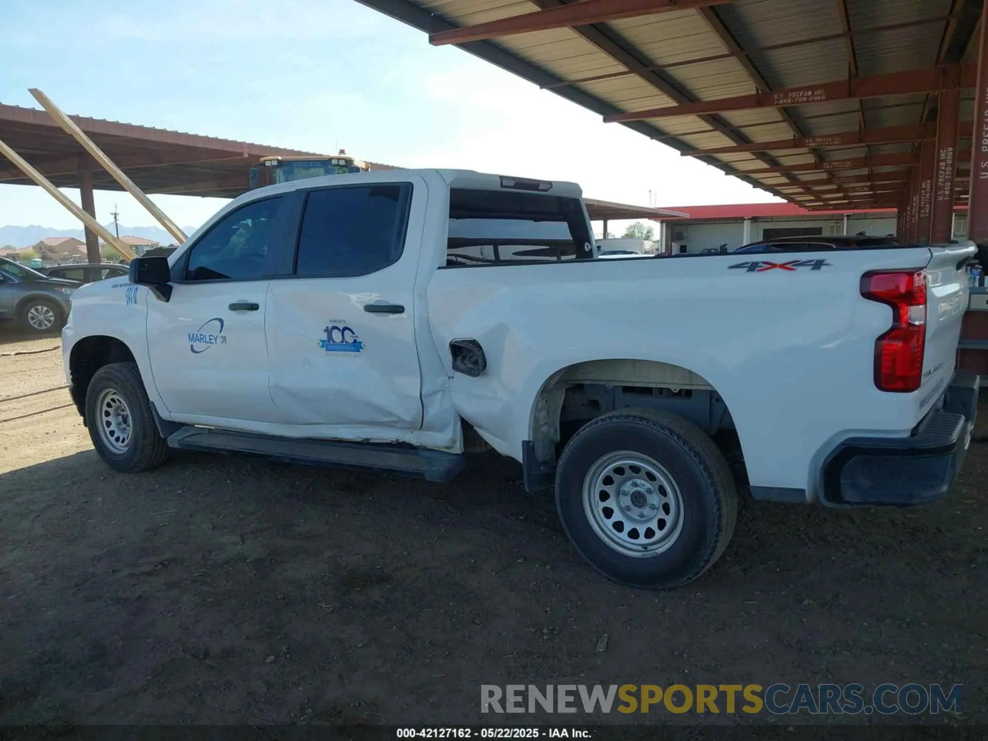 6 Photograph of a damaged car 1GCUYAEF1LZ165892 CHEVROLET SILVERADO 1500 2020