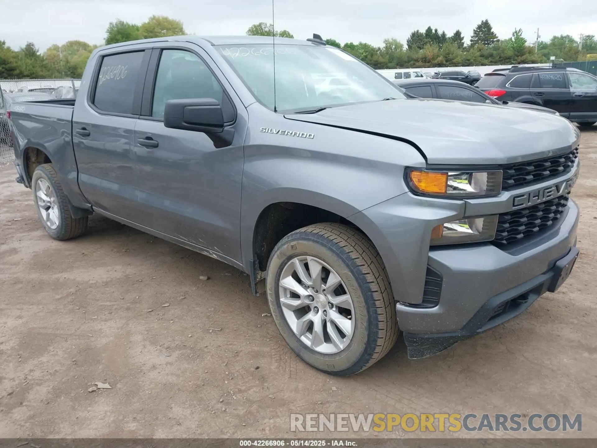 1 Фотография поврежденного автомобиля 1GCUYBEF8LZ201826 CHEVROLET SILVERADO 1500 2020