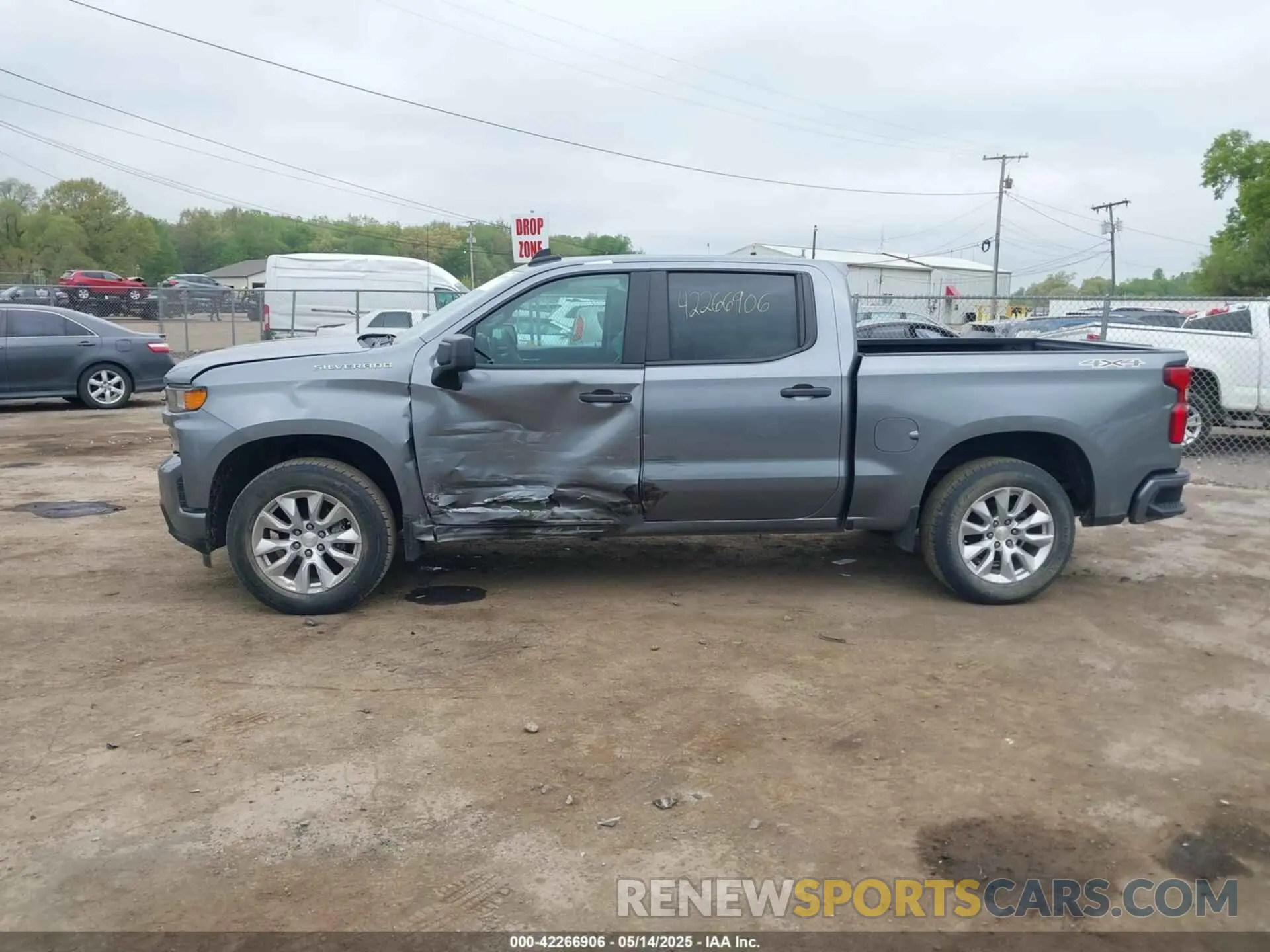 14 Фотография поврежденного автомобиля 1GCUYBEF8LZ201826 CHEVROLET SILVERADO 1500 2020