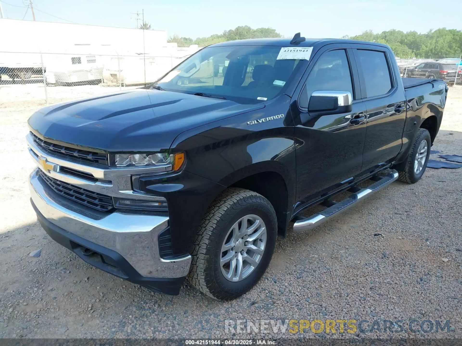 2 Фотография поврежденного автомобиля 1GCUYDED1LZ308596 CHEVROLET SILVERADO 1500 2020