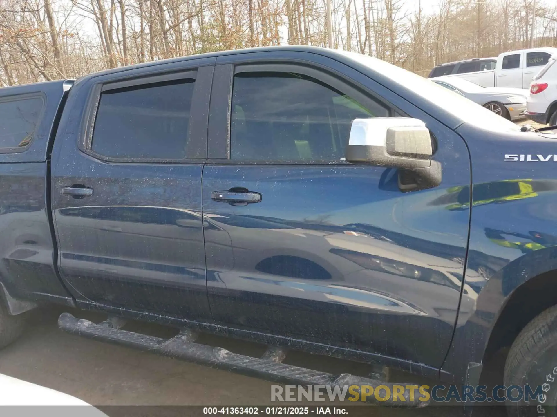 13 Photograph of a damaged car 1GCUYDED3LZ180975 CHEVROLET SILVERADO 1500 2020
