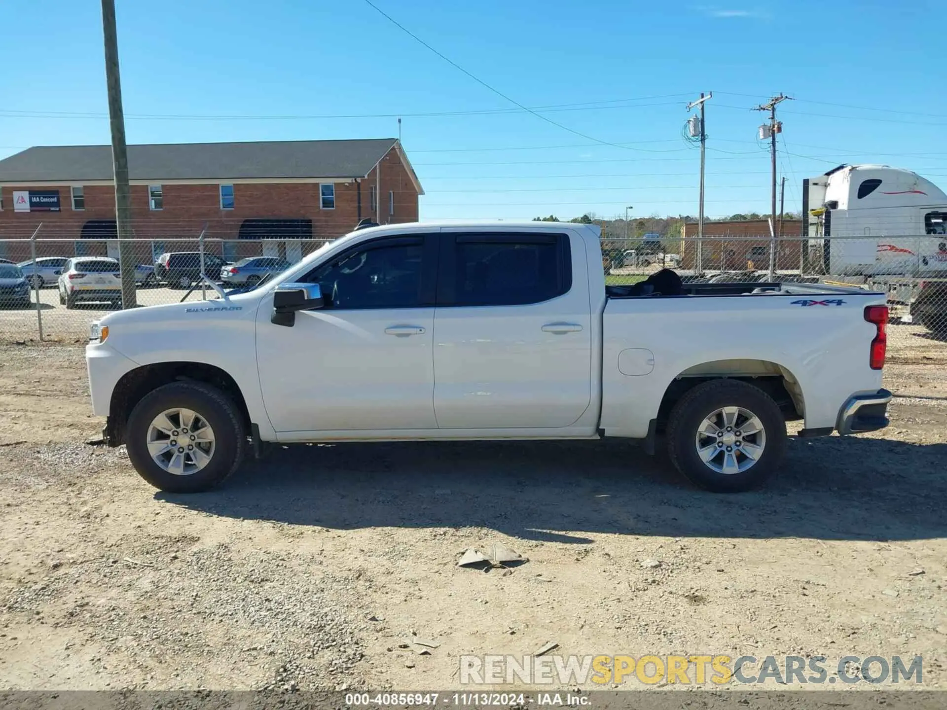 14 Photograph of a damaged car 1GCUYDED3LZ251219 CHEVROLET SILVERADO 1500 2020