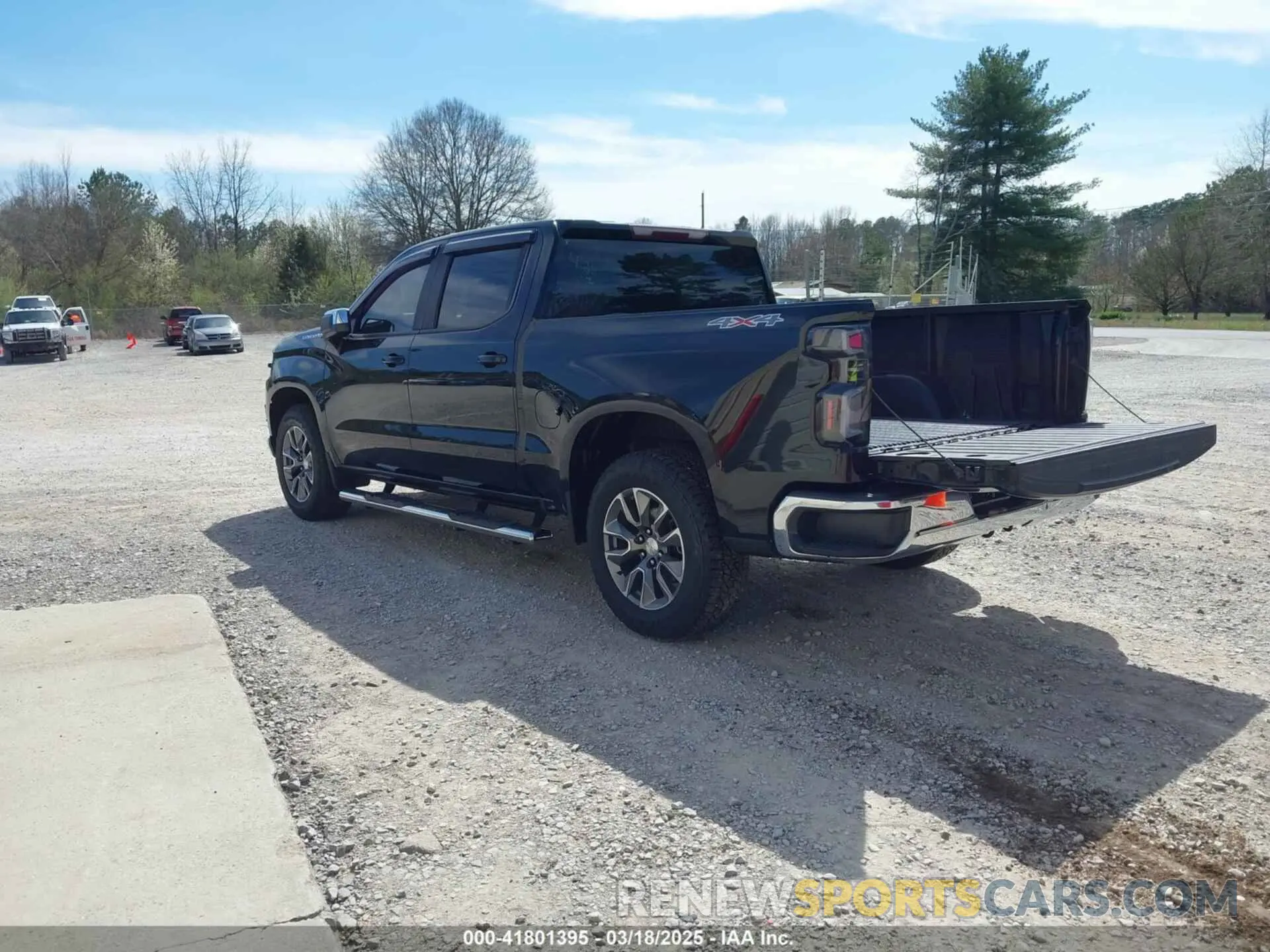3 Photograph of a damaged car 1GCUYDED5LZ110569 CHEVROLET SILVERADO 1500 2020