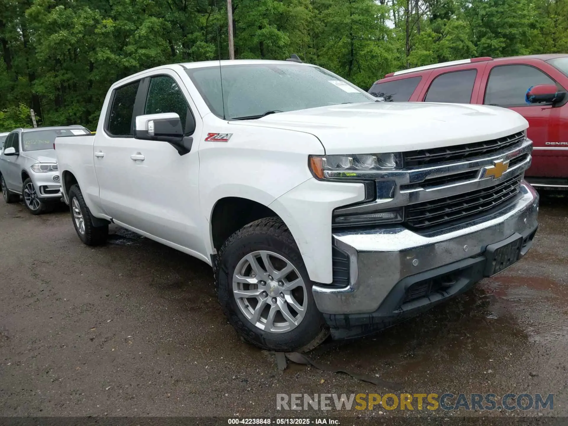 1 Фотография поврежденного автомобиля 1GCUYDED6LZ204024 CHEVROLET SILVERADO 1500 2020