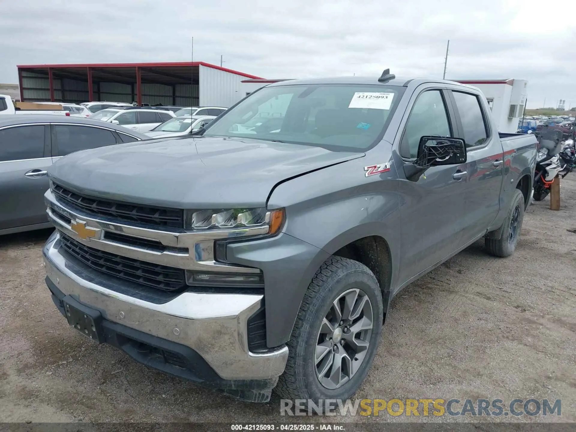 2 Фотография поврежденного автомобиля 1GCUYDED7LZ241938 CHEVROLET SILVERADO 1500 2020