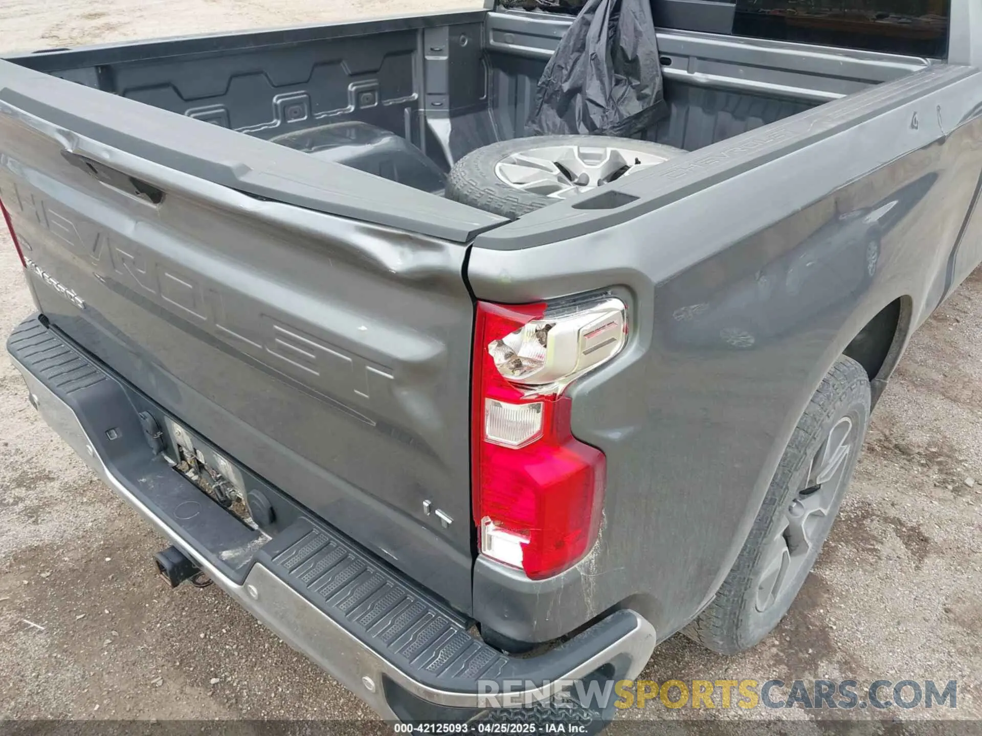 21 Фотография поврежденного автомобиля 1GCUYDED7LZ241938 CHEVROLET SILVERADO 1500 2020