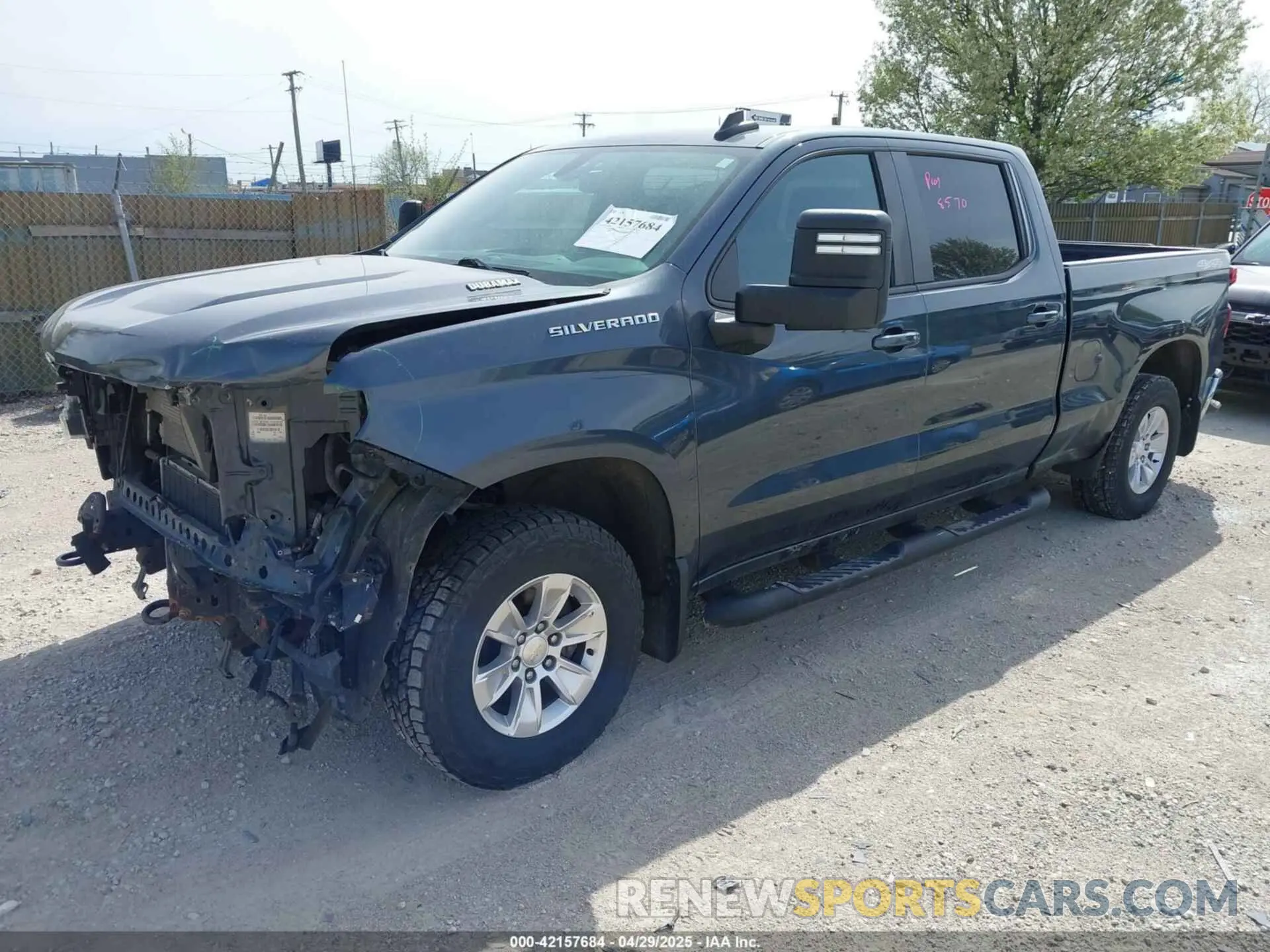 2 Фотография поврежденного автомобиля 1GCUYDET3LZ181454 CHEVROLET SILVERADO 1500 2020