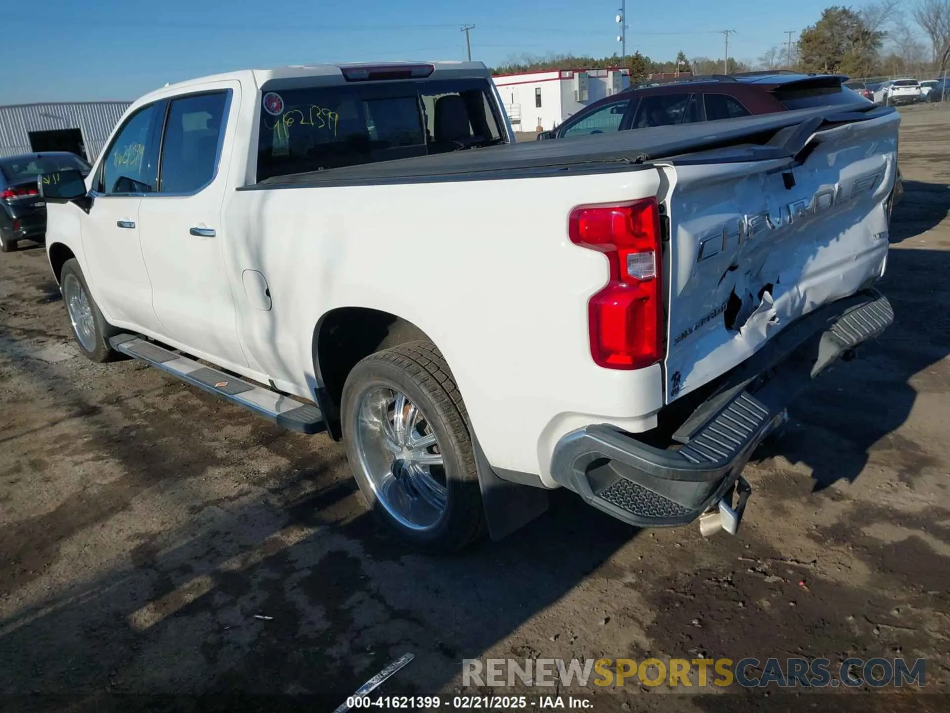 3 Фотография поврежденного автомобиля 1GCUYGEDXLZ177976 CHEVROLET SILVERADO 1500 2020