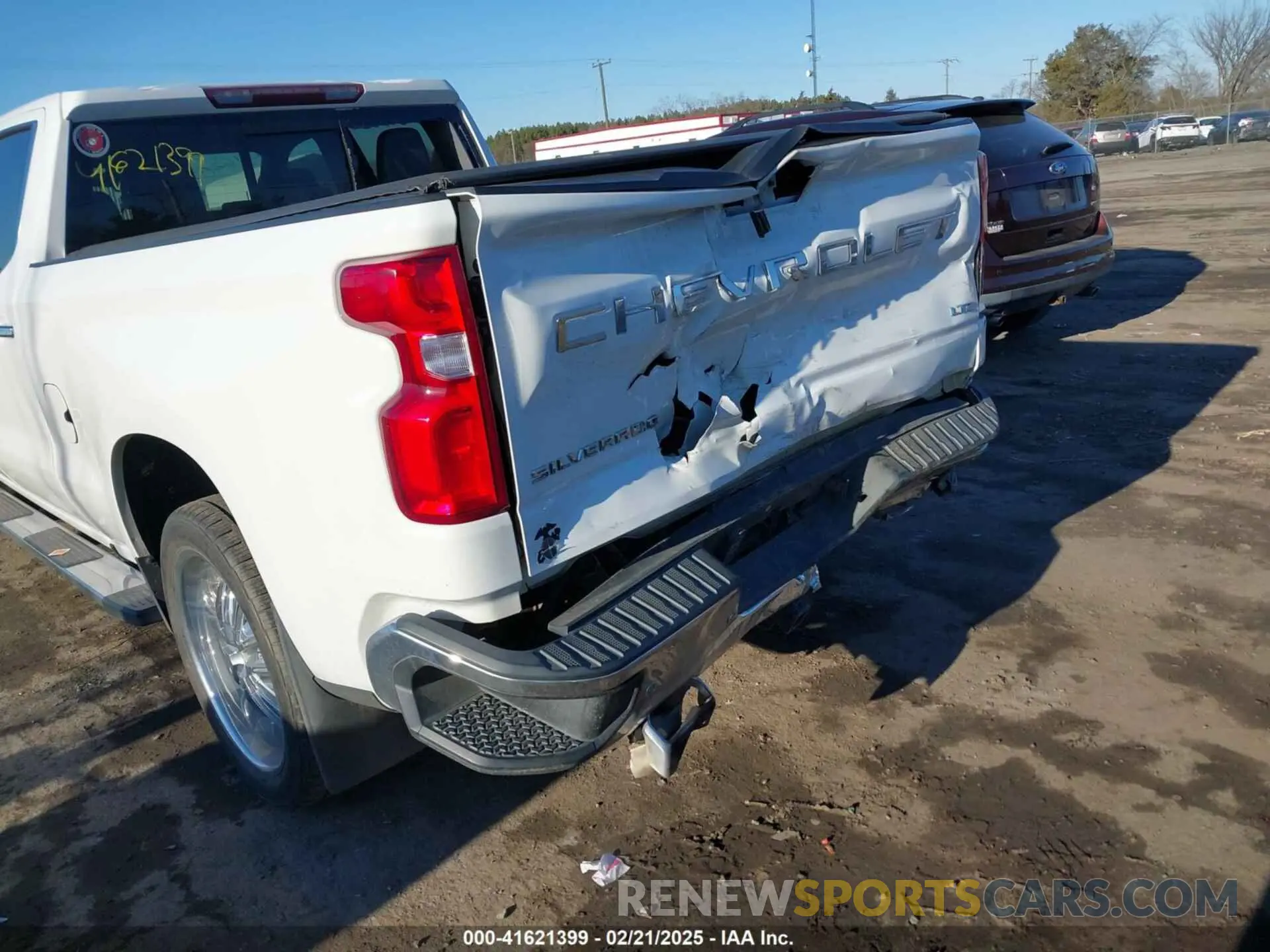 6 Фотография поврежденного автомобиля 1GCUYGEDXLZ177976 CHEVROLET SILVERADO 1500 2020