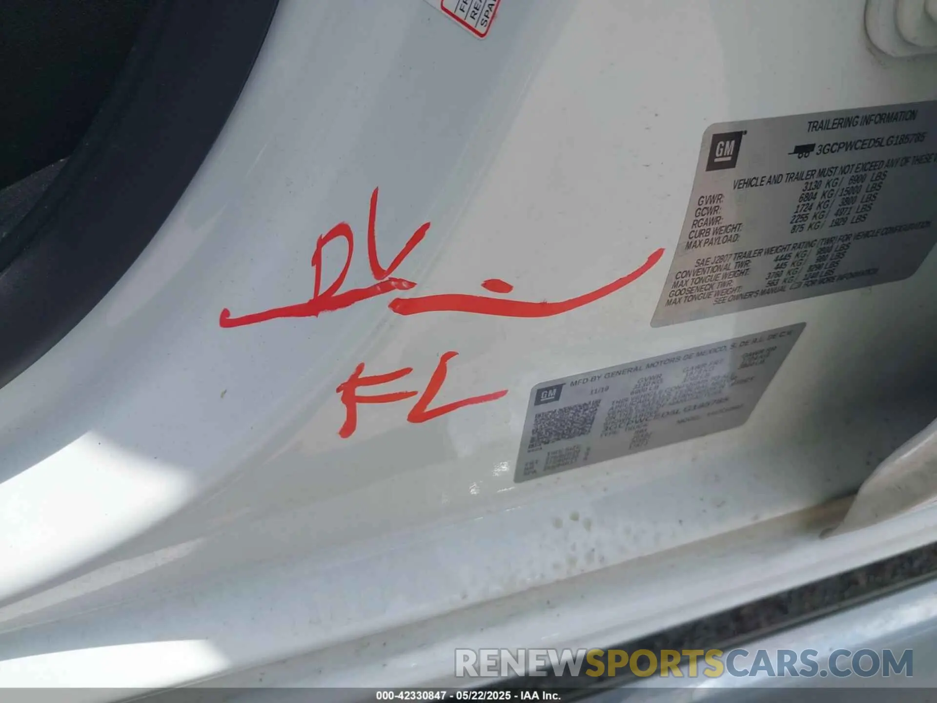 6 Photograph of a damaged car 3GCPWCED5LG185785 CHEVROLET SILVERADO 1500 2020