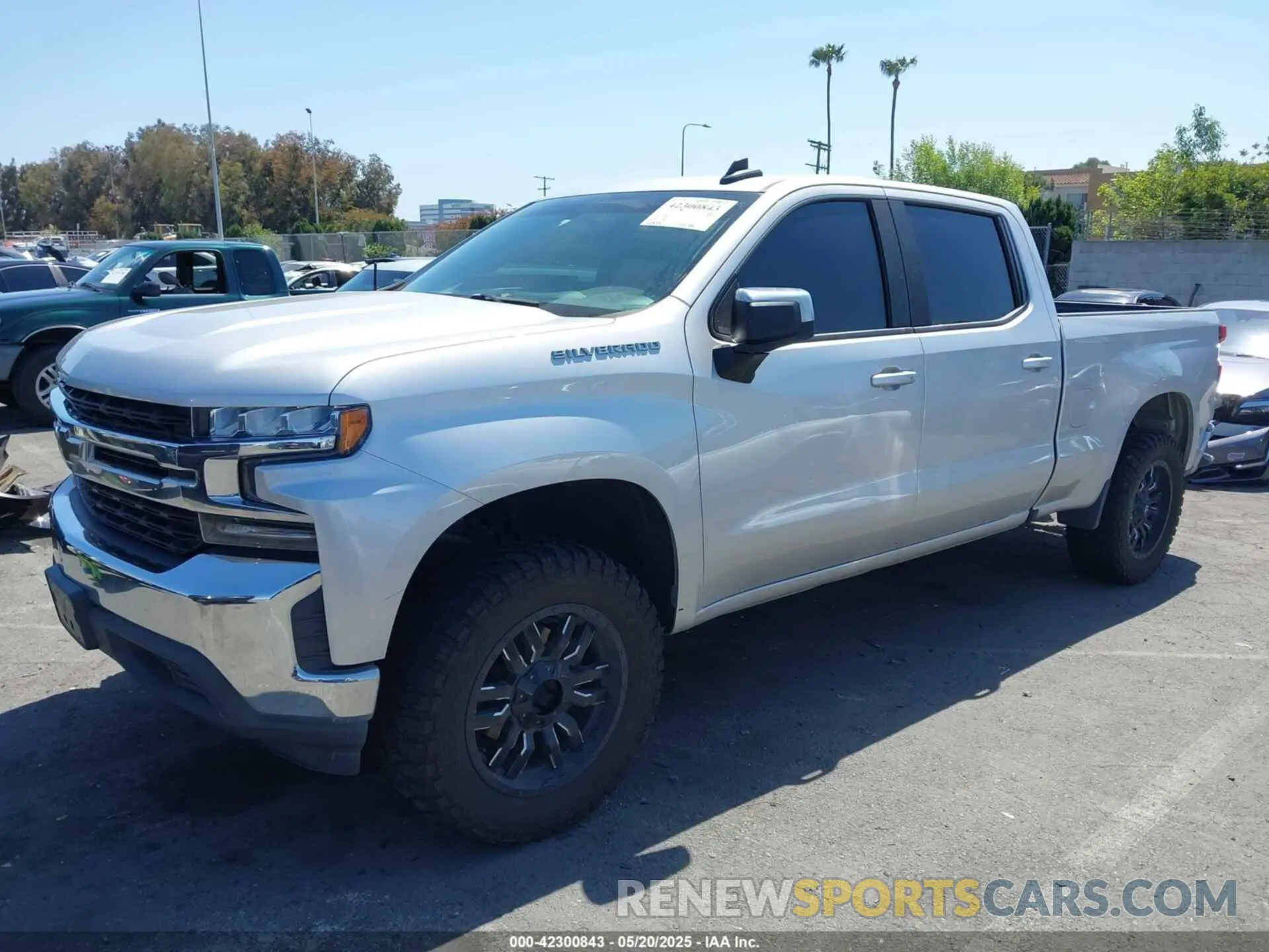 6 Photograph of a damaged car 3GCPWCEDXLG123198 CHEVROLET SILVERADO 1500 2020