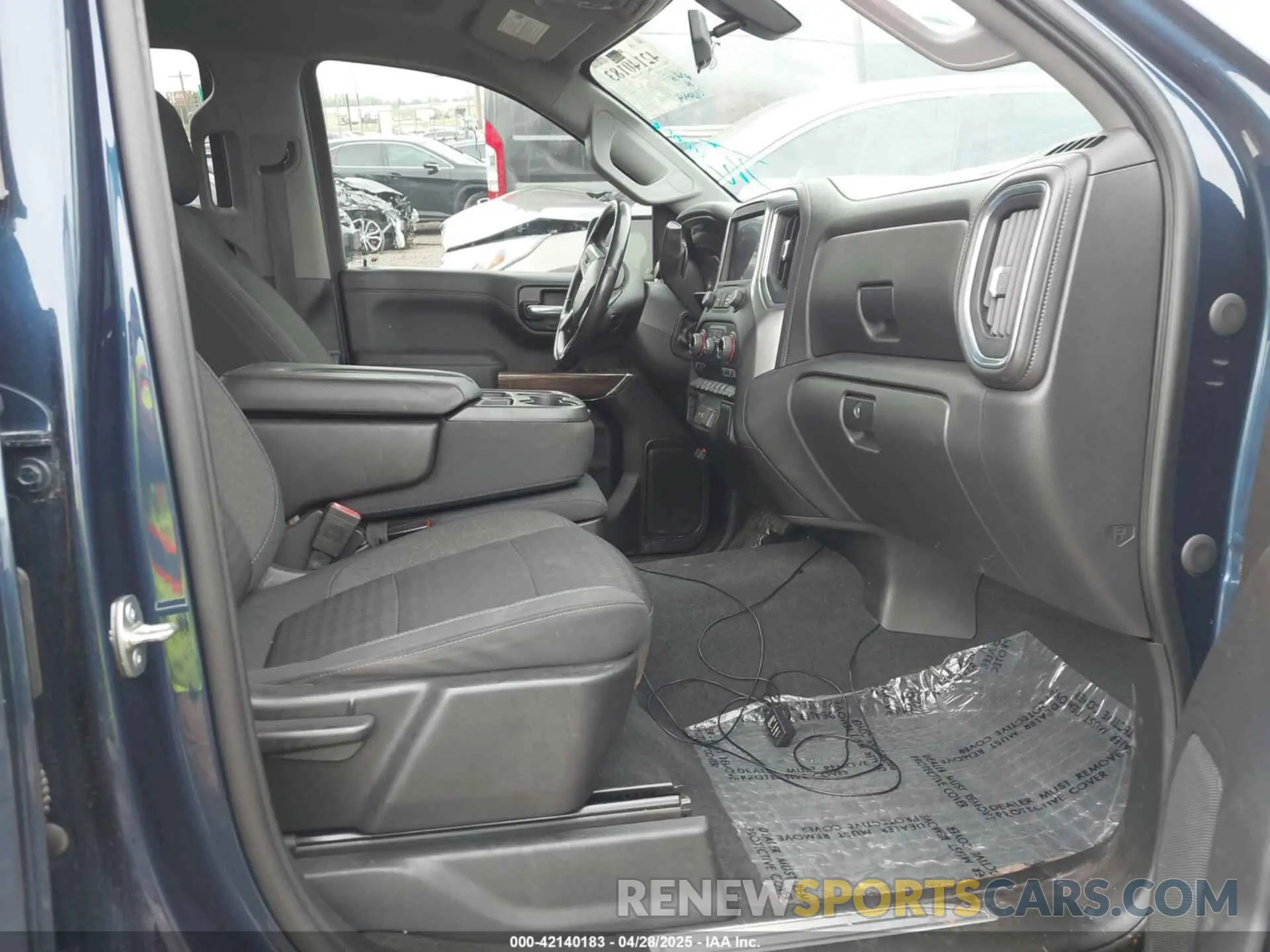 5 Photograph of a damaged car 3GCPWCEDXLG412713 CHEVROLET SILVERADO 1500 2020