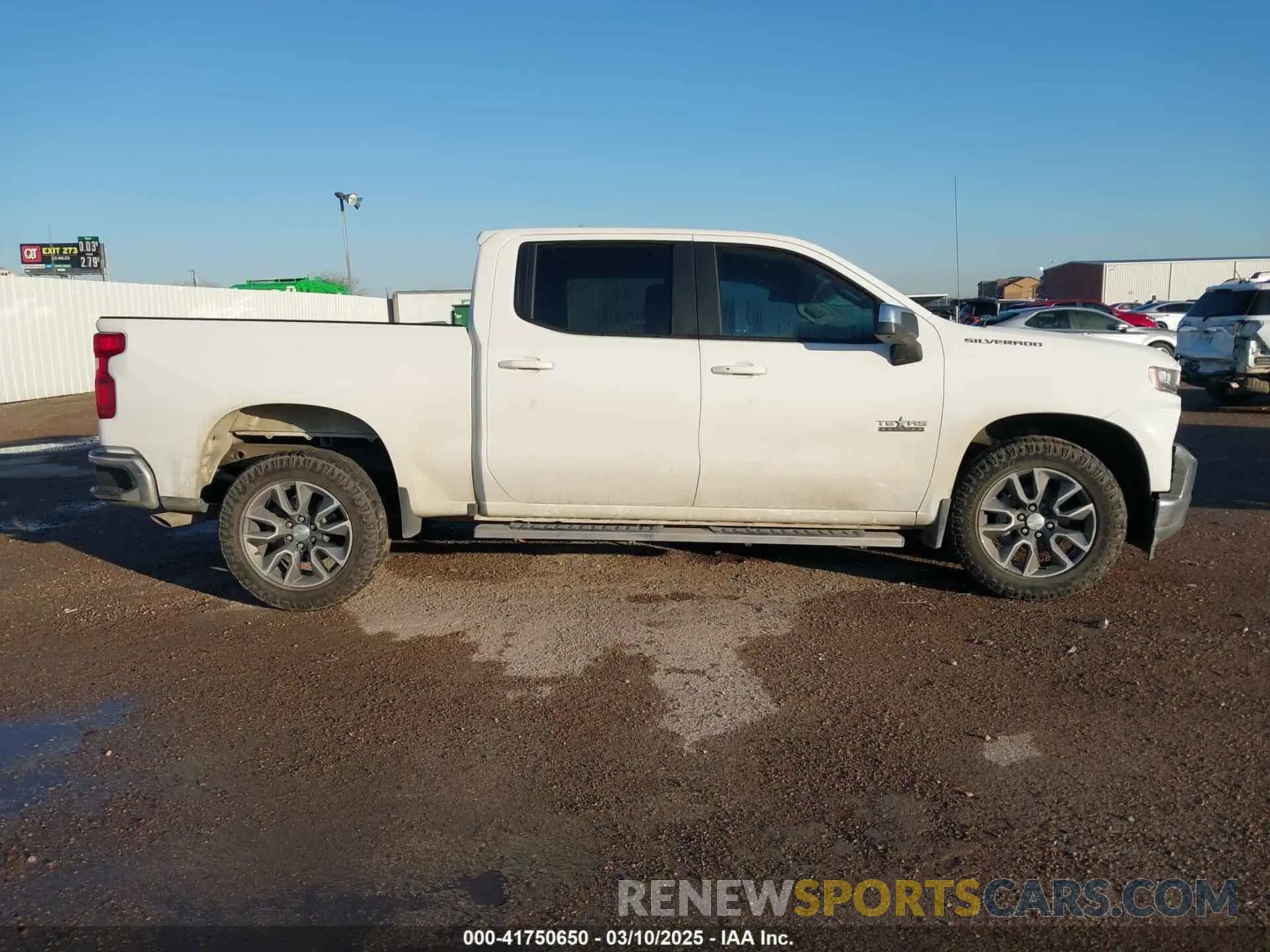 13 Photograph of a damaged car 3GCPWCEK1LG277703 CHEVROLET SILVERADO 1500 2020