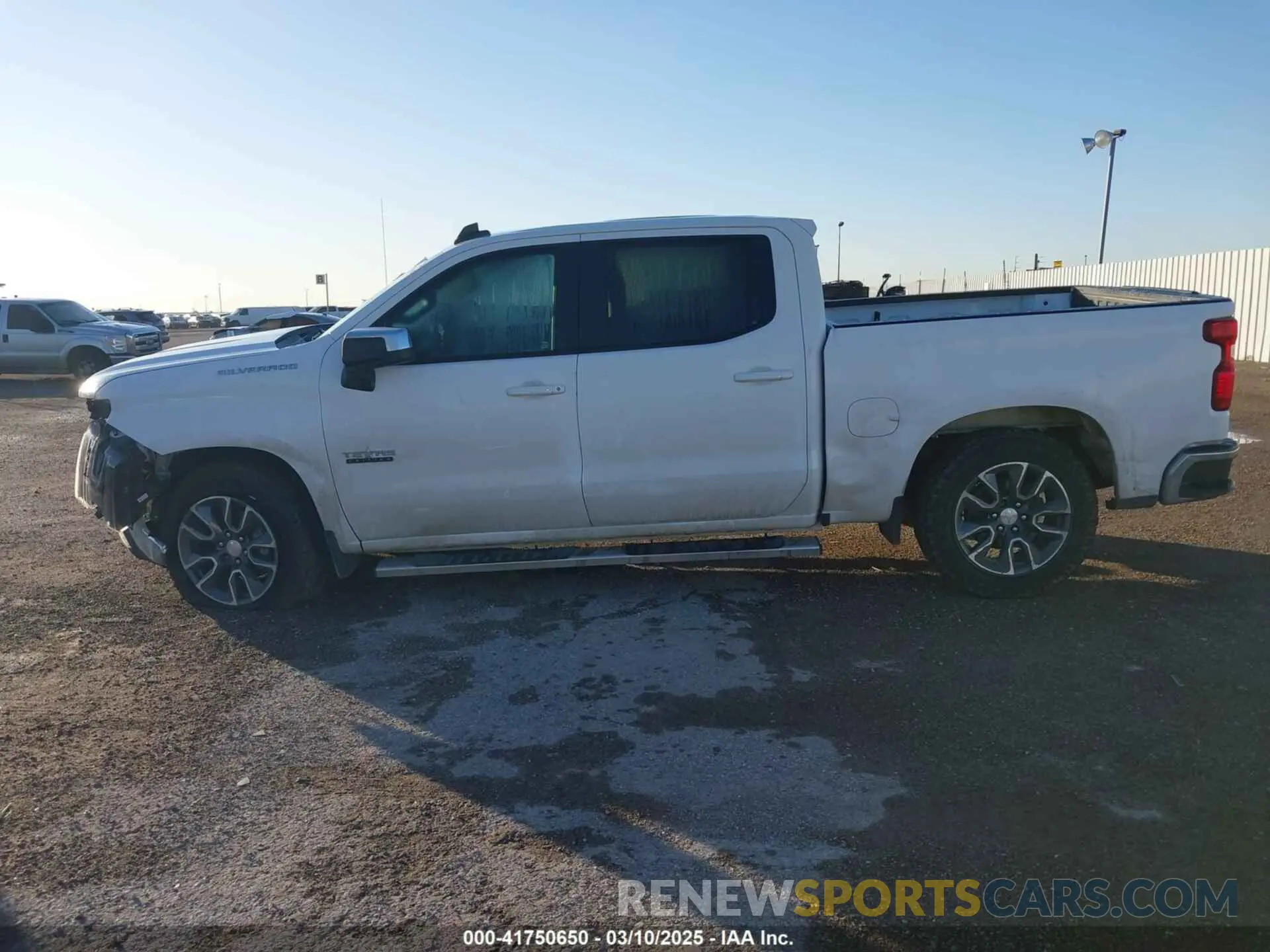 14 Photograph of a damaged car 3GCPWCEK1LG277703 CHEVROLET SILVERADO 1500 2020
