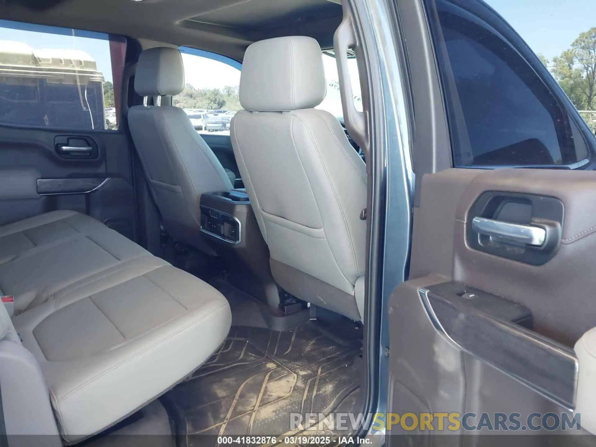 8 Фотография поврежденного автомобиля 3GCPWEET2LG401336 CHEVROLET SILVERADO 1500 2020