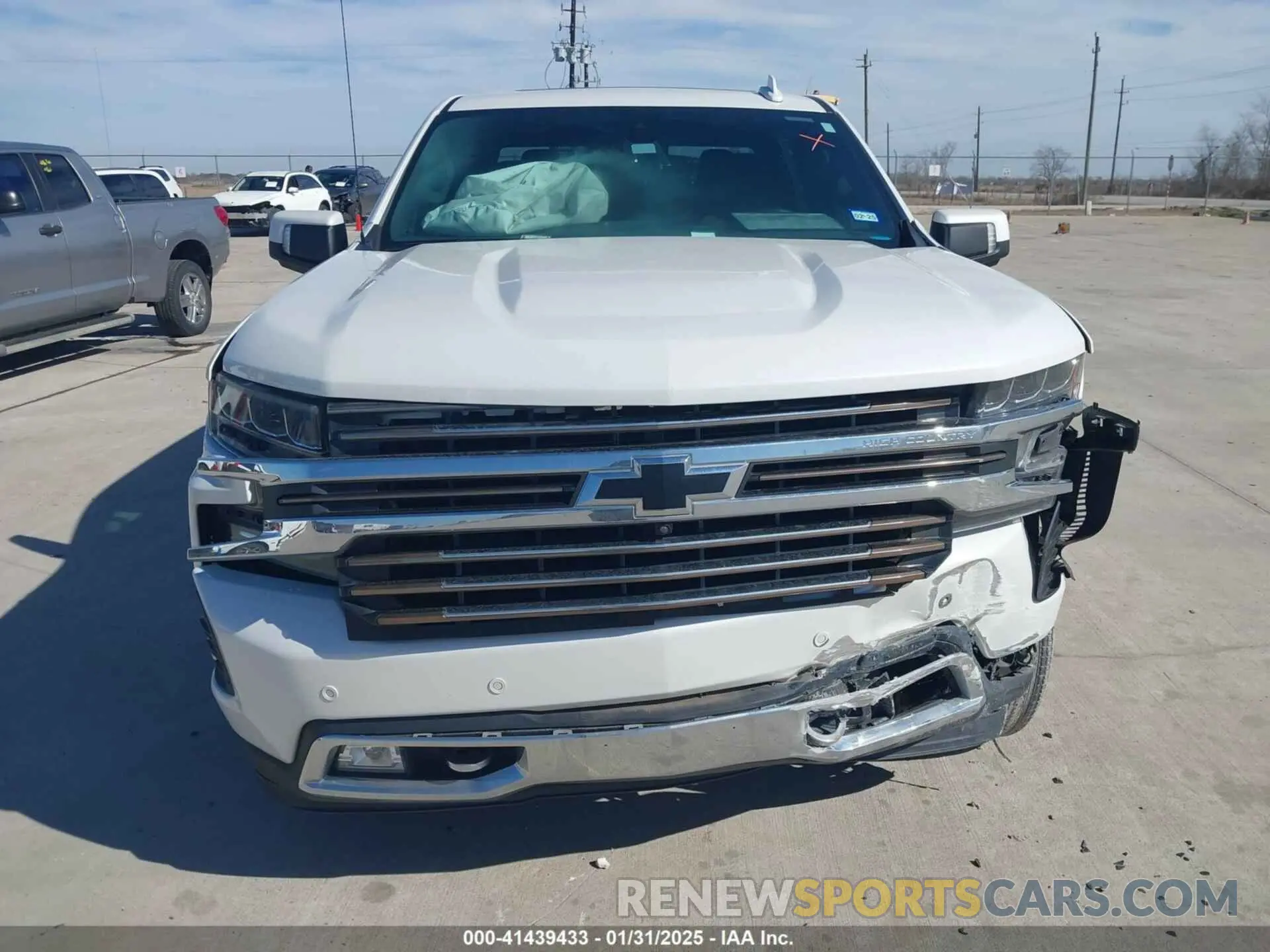 12 Photograph of a damaged car 3GCPWFED1LG408907 CHEVROLET SILVERADO 1500 2020
