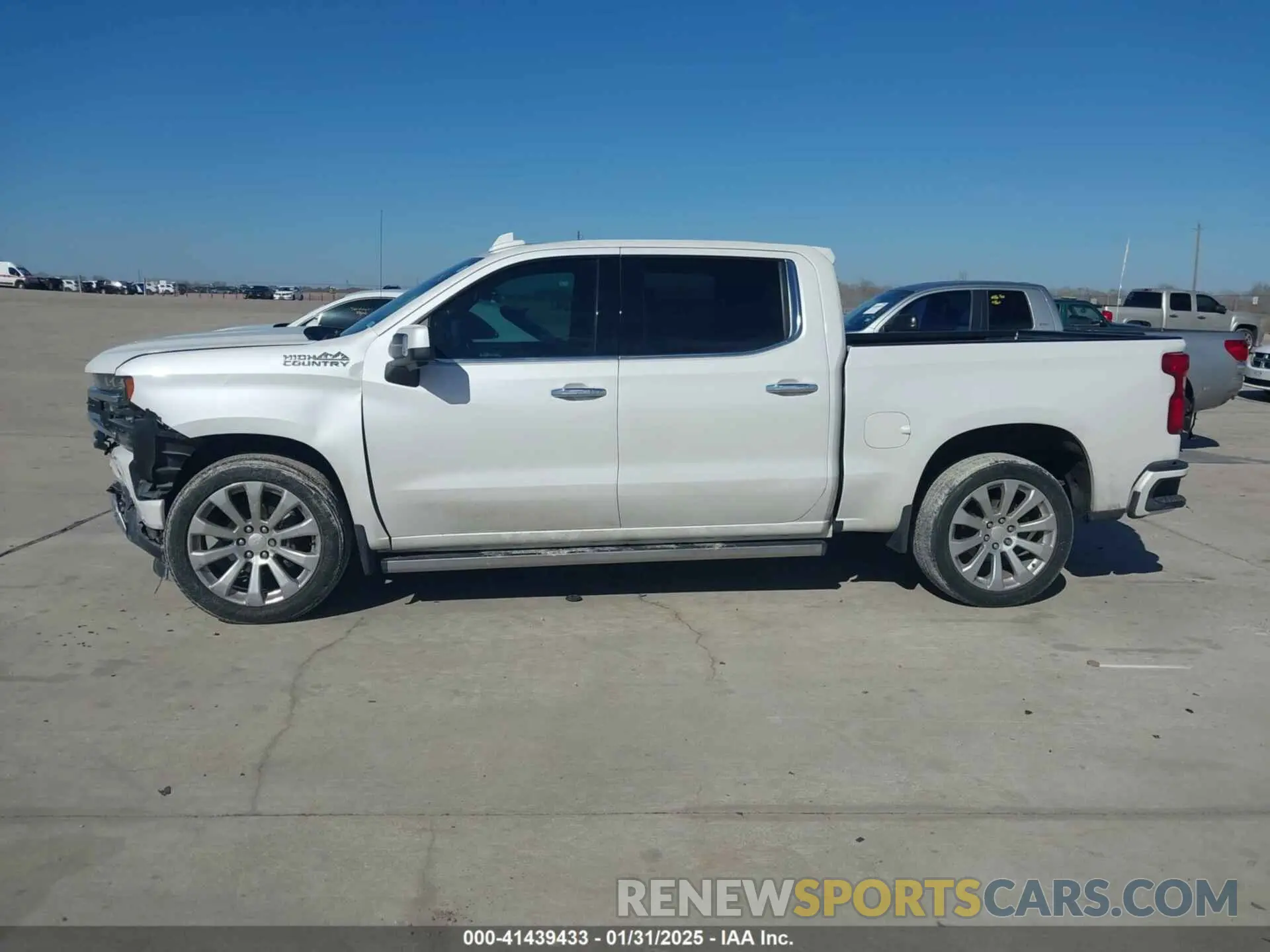 14 Photograph of a damaged car 3GCPWFED1LG408907 CHEVROLET SILVERADO 1500 2020