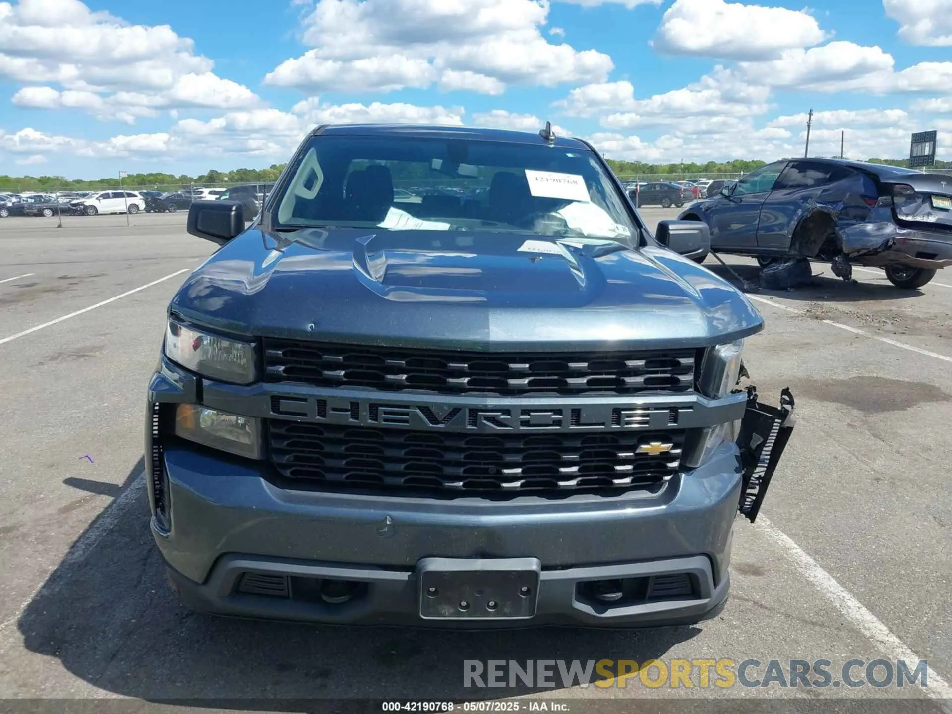 12 Photograph of a damaged car 3GCPYBEH5LG312154 CHEVROLET SILVERADO 1500 2020