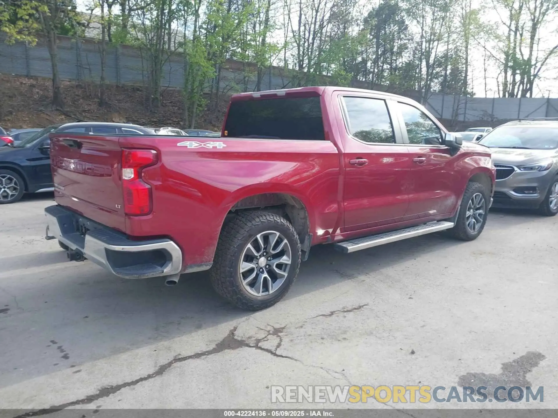 4 Фотография поврежденного автомобиля 3GCPYDEK9LG137513 CHEVROLET SILVERADO 1500 2020