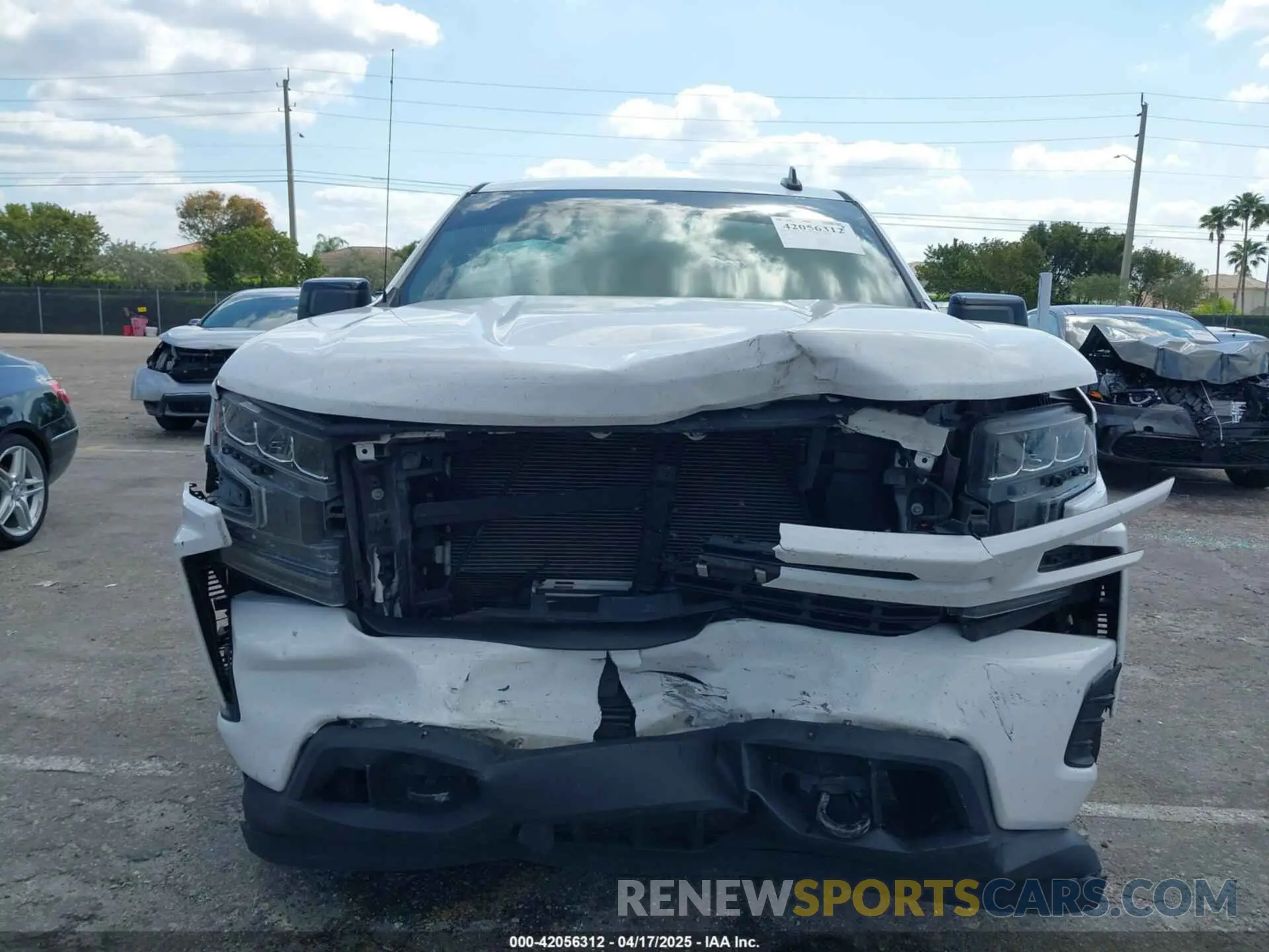 13 Photograph of a damaged car 3GCPYEEK9LG143348 CHEVROLET SILVERADO 1500 2020