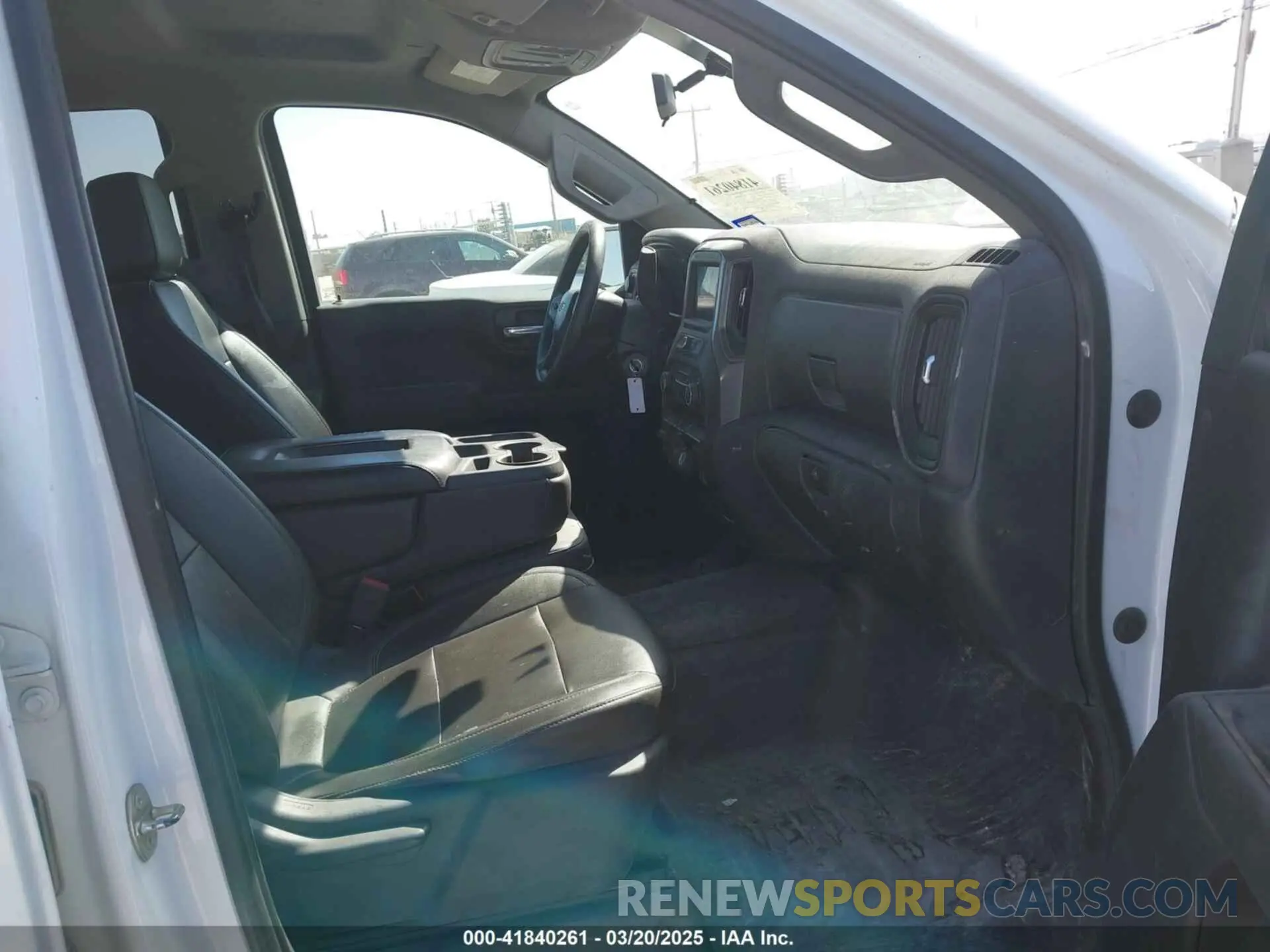 5 Photograph of a damaged car 3GCUYAEF0LG155189 CHEVROLET SILVERADO 1500 2020