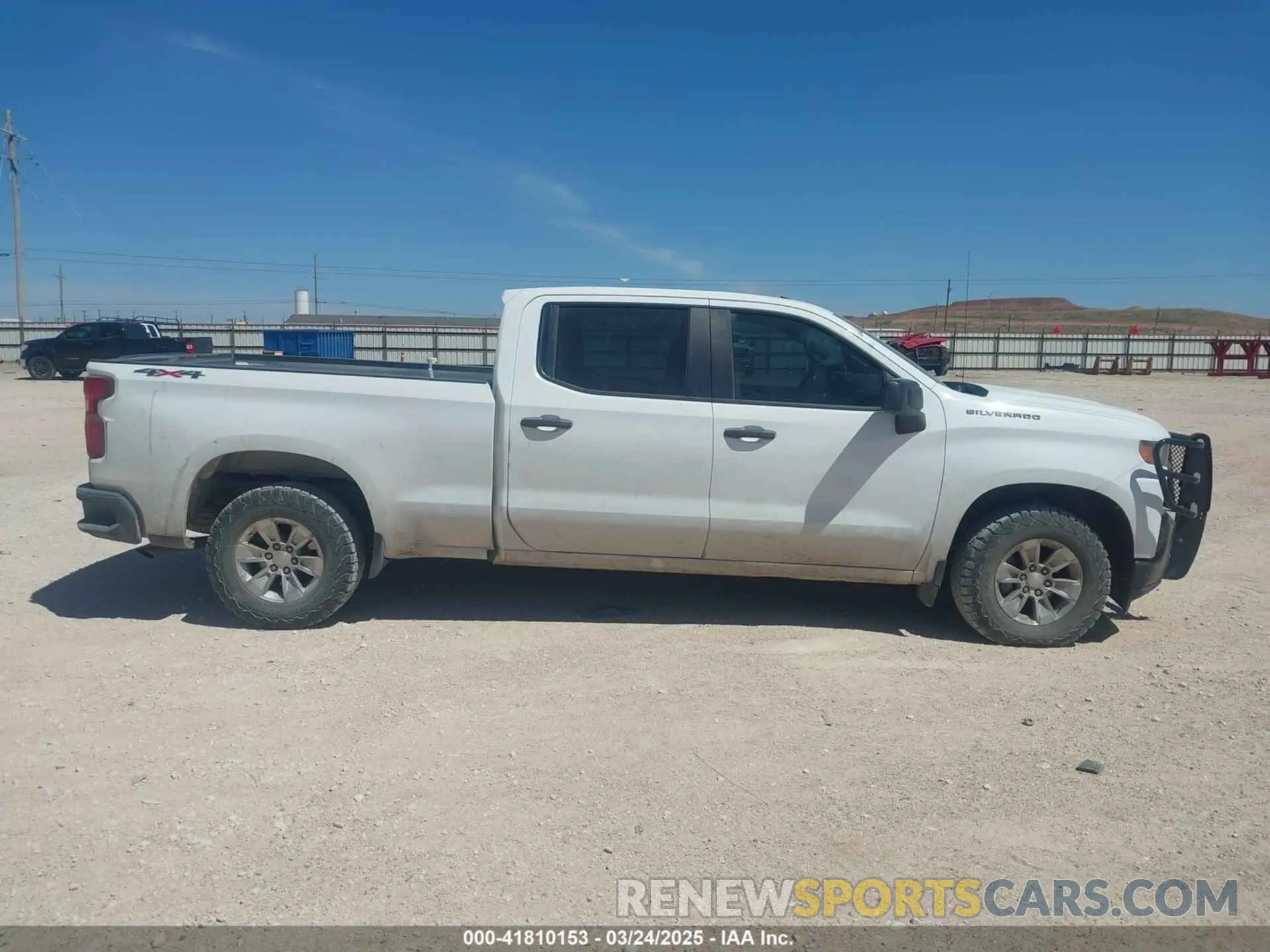 13 Фотография поврежденного автомобиля 3GCUYAEF4LG302078 CHEVROLET SILVERADO 1500 2020