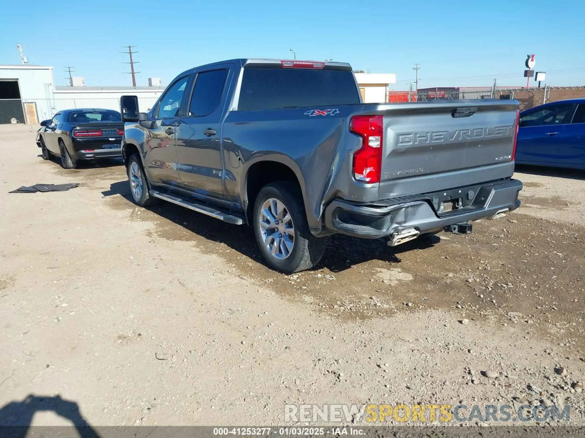 3 Фотография поврежденного автомобиля 3GCUYBEF9LG386274 CHEVROLET SILVERADO 1500 2020