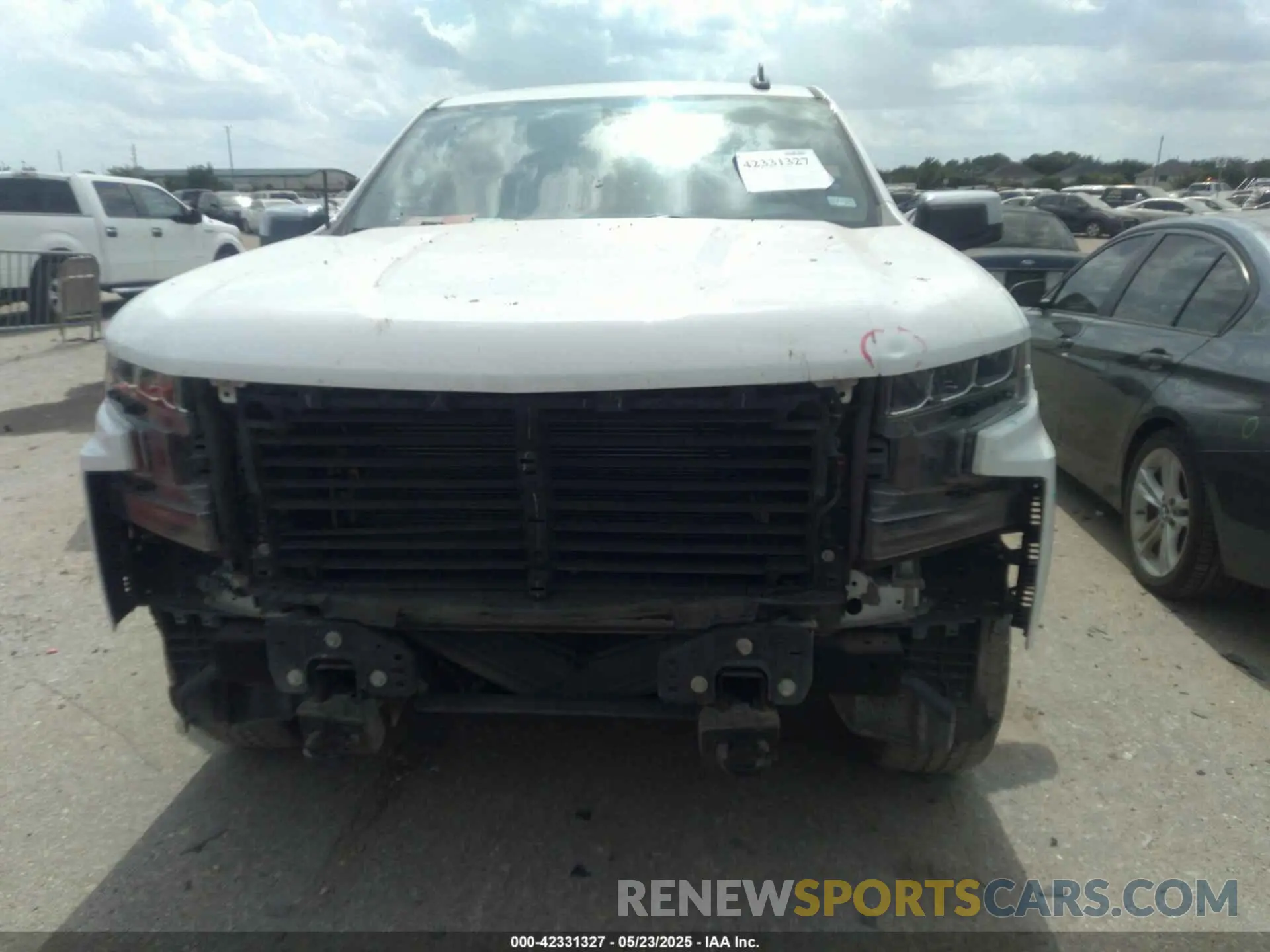12 Photograph of a damaged car 3GCUYDED6LG172076 CHEVROLET SILVERADO 1500 2020