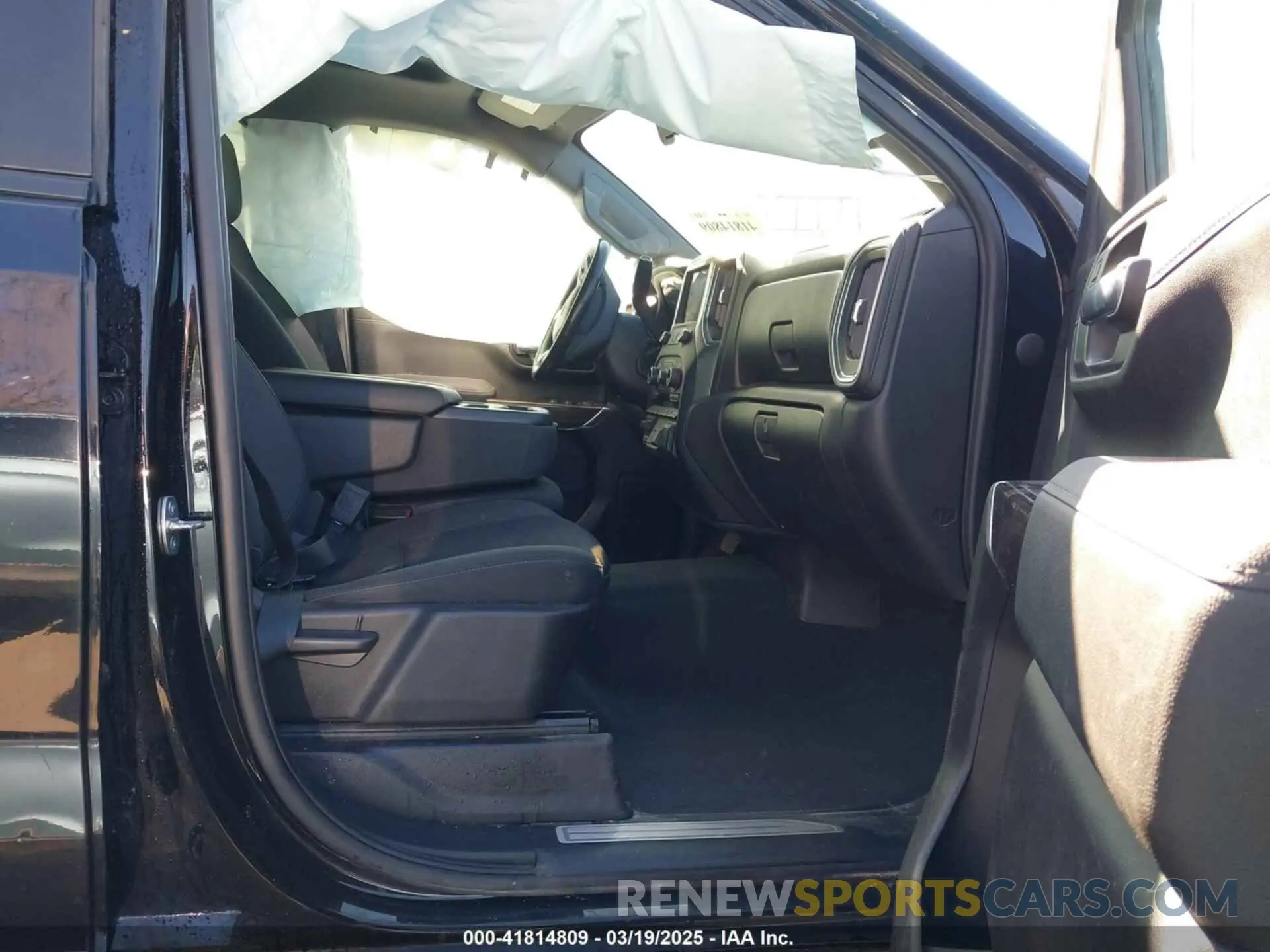 5 Photograph of a damaged car 3GCUYDETXLG298836 CHEVROLET SILVERADO 1500 2020
