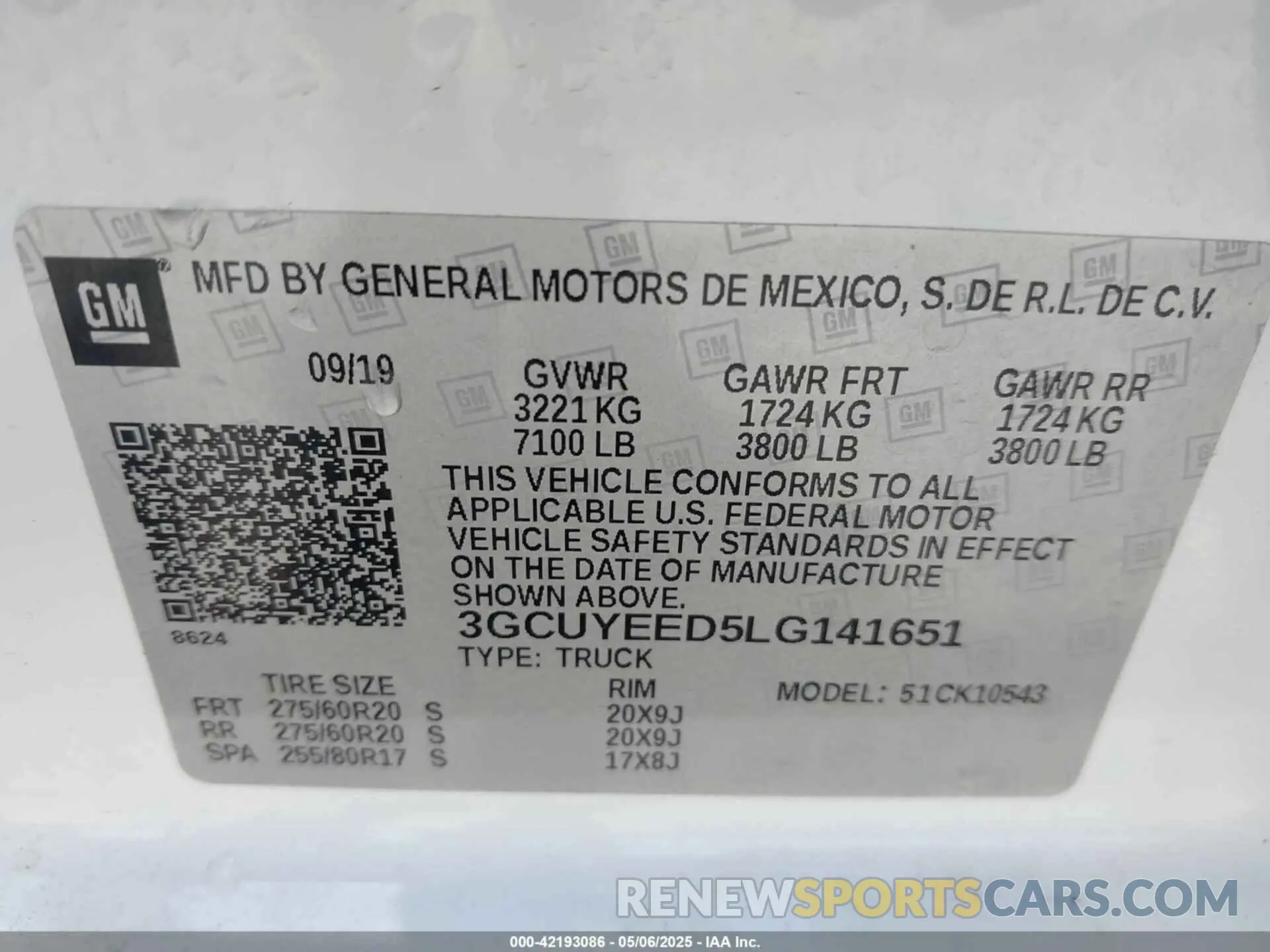 9 Фотография поврежденного автомобиля 3GCUYEED5LG141651 CHEVROLET SILVERADO 1500 2020