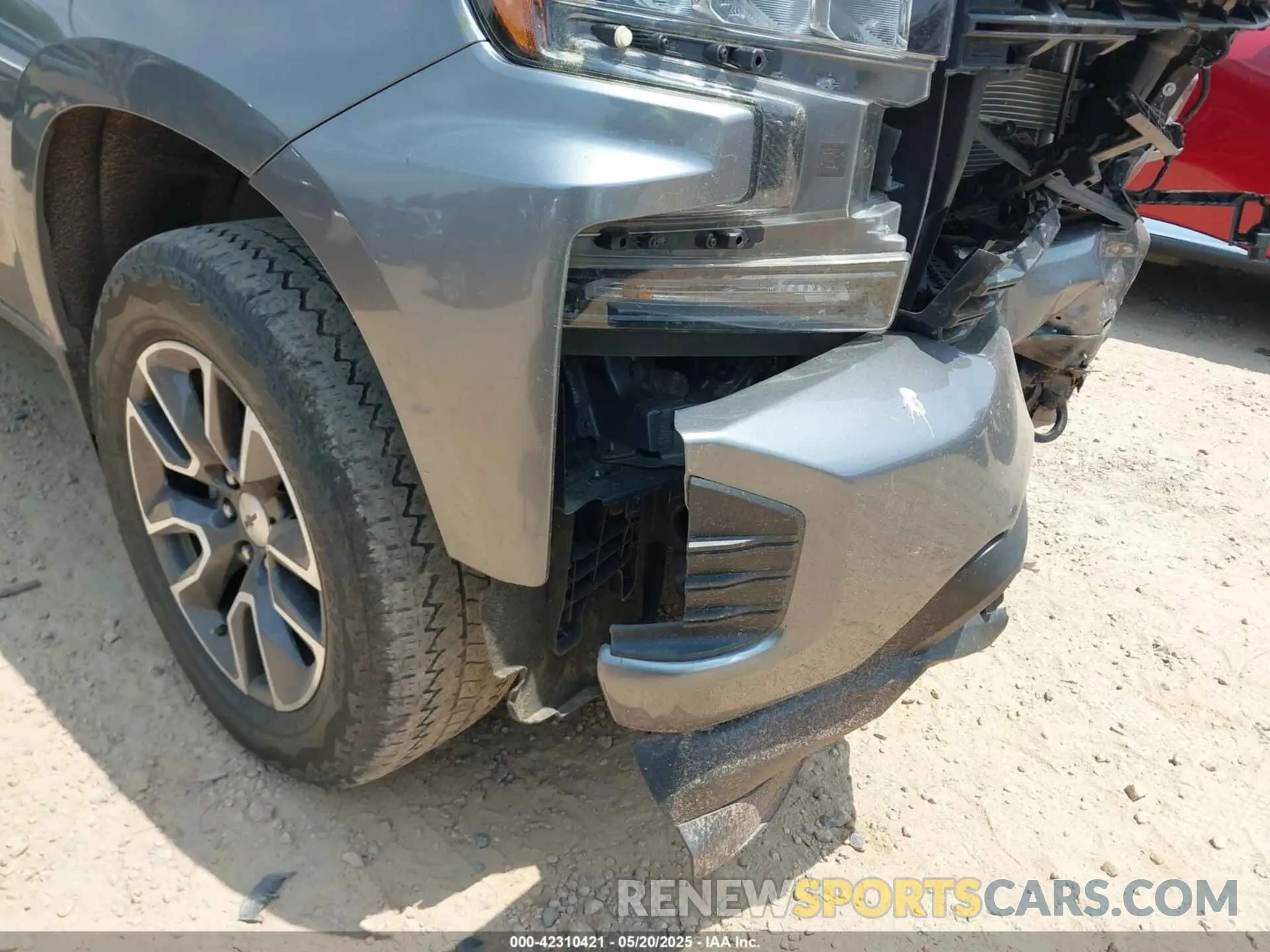 20 Photograph of a damaged car 3GCUYEED5LG421795 CHEVROLET SILVERADO 1500 2020