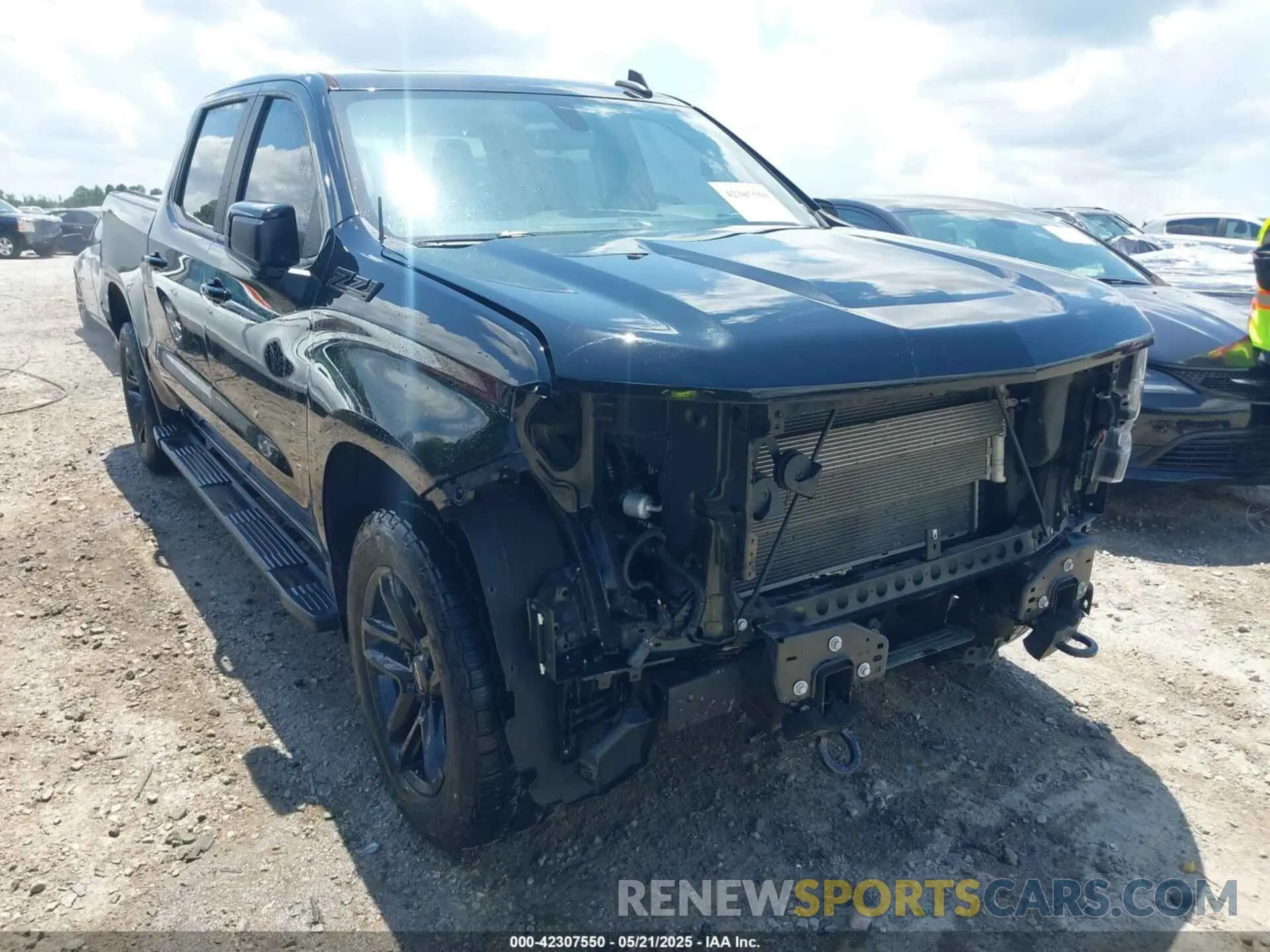 1 Photograph of a damaged car 3GCUYEED7LG179012 CHEVROLET SILVERADO 1500 2020