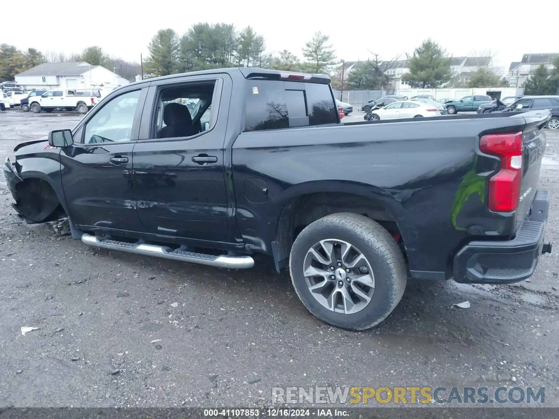 3 Фотография поврежденного автомобиля 3GCUYEED8LG425341 CHEVROLET SILVERADO 1500 2020