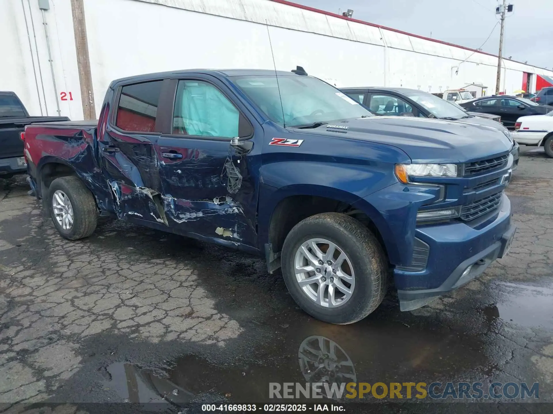 1 Фотография поврежденного автомобиля 3GCUYEET9LG451809 CHEVROLET SILVERADO 1500 2020