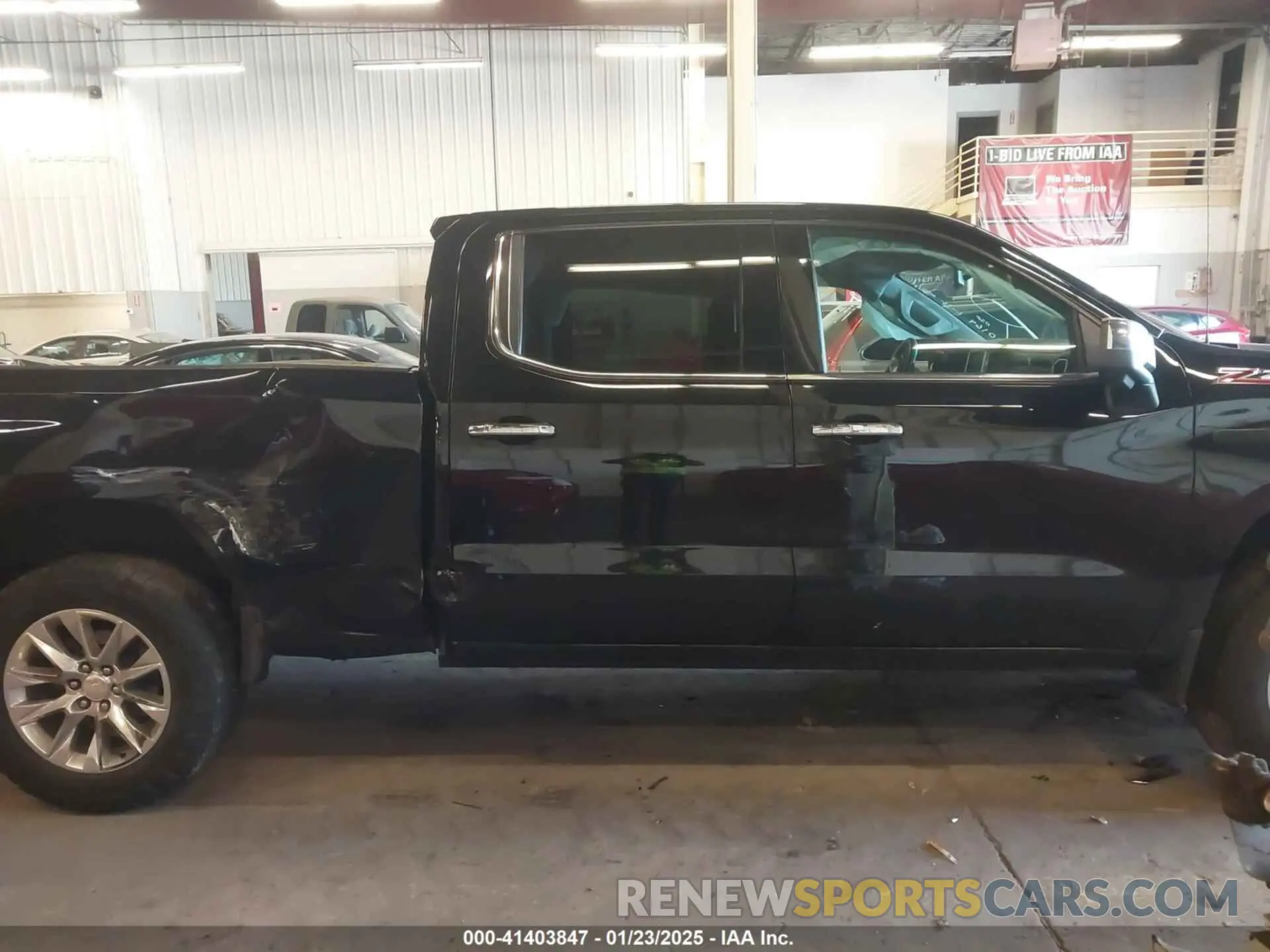 13 Photograph of a damaged car 3GCUYGED7LG210027 CHEVROLET SILVERADO 1500 2020