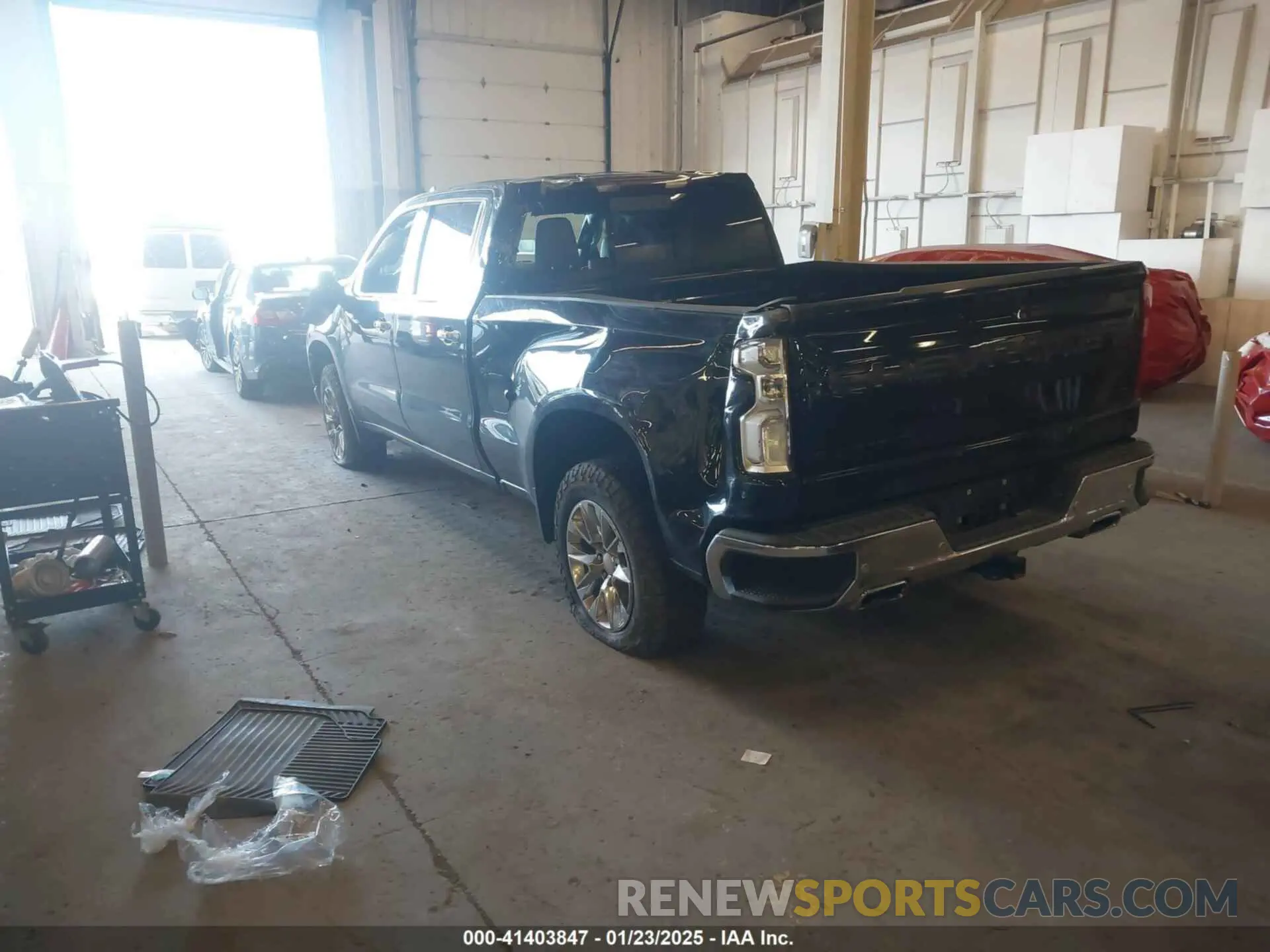 3 Photograph of a damaged car 3GCUYGED7LG210027 CHEVROLET SILVERADO 1500 2020