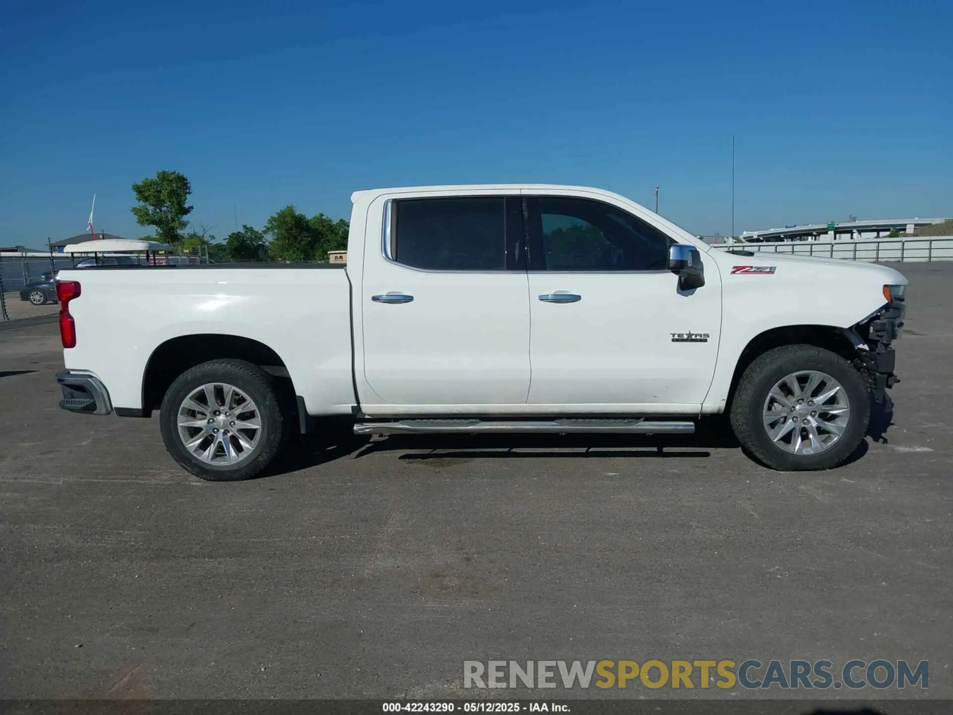 14 Фотография поврежденного автомобиля 3GCUYGED9LG399019 CHEVROLET SILVERADO 1500 2020