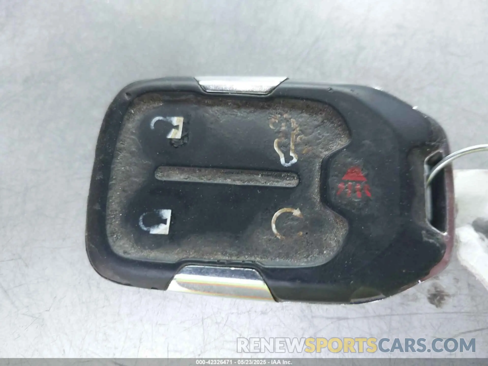 11 Фотография поврежденного автомобиля 3GCUYGET7LG386230 CHEVROLET SILVERADO 1500 2020
