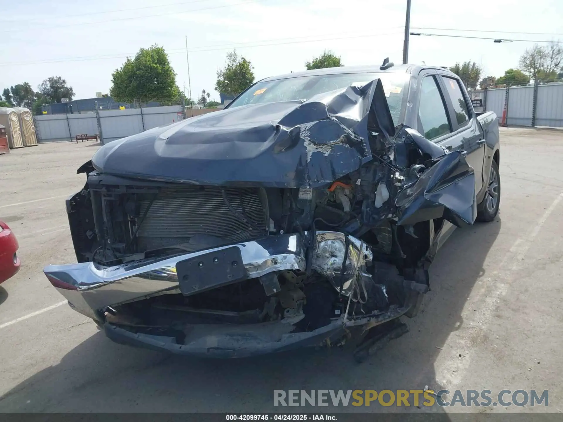 2 Фотография поврежденного автомобиля 1GCPWCEDXMZ333592 CHEVROLET SILVERADO 1500 2021