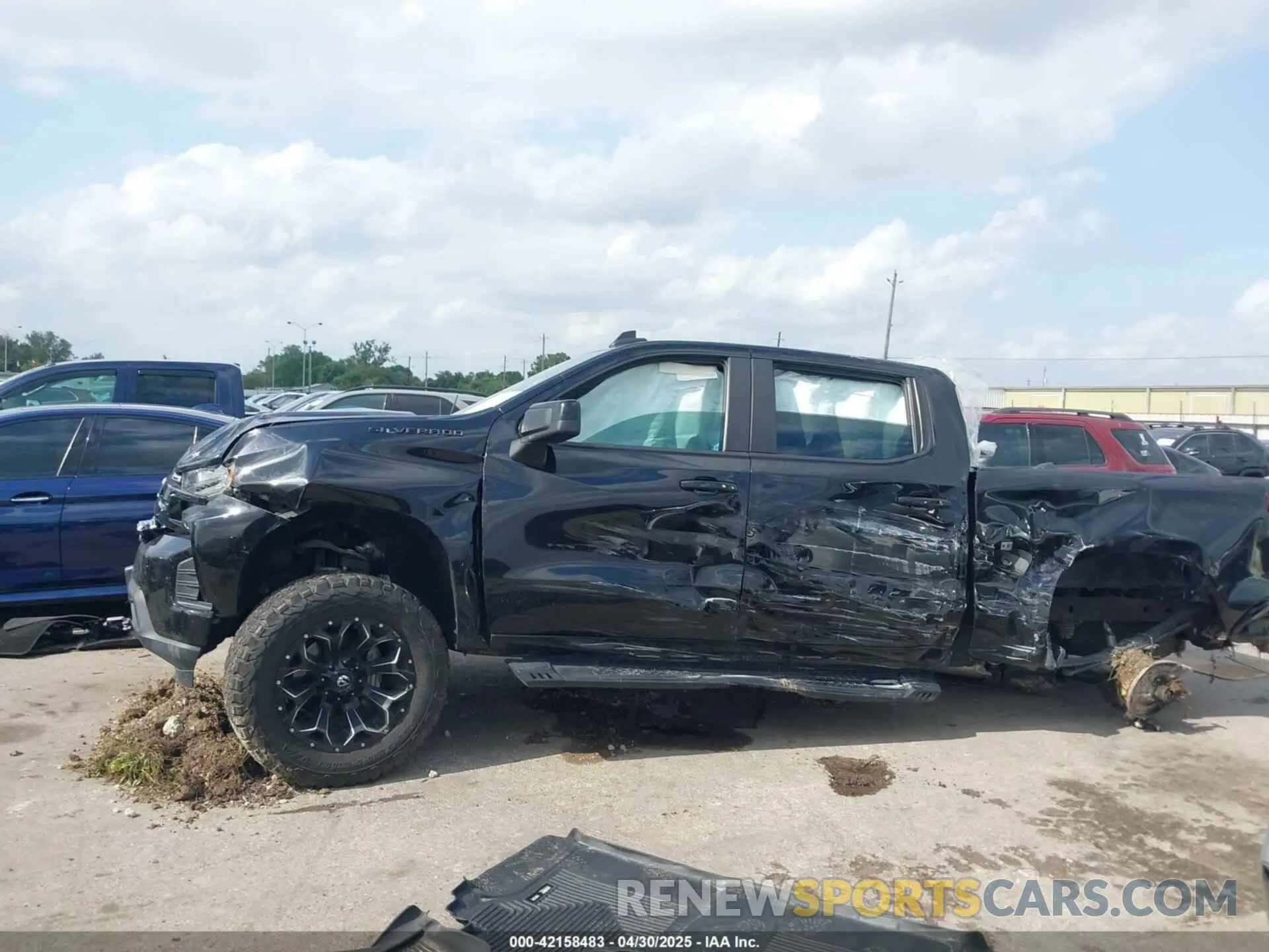 14 Photograph of a damaged car 1GCPWDEDXMZ392292 CHEVROLET SILVERADO 1500 2021