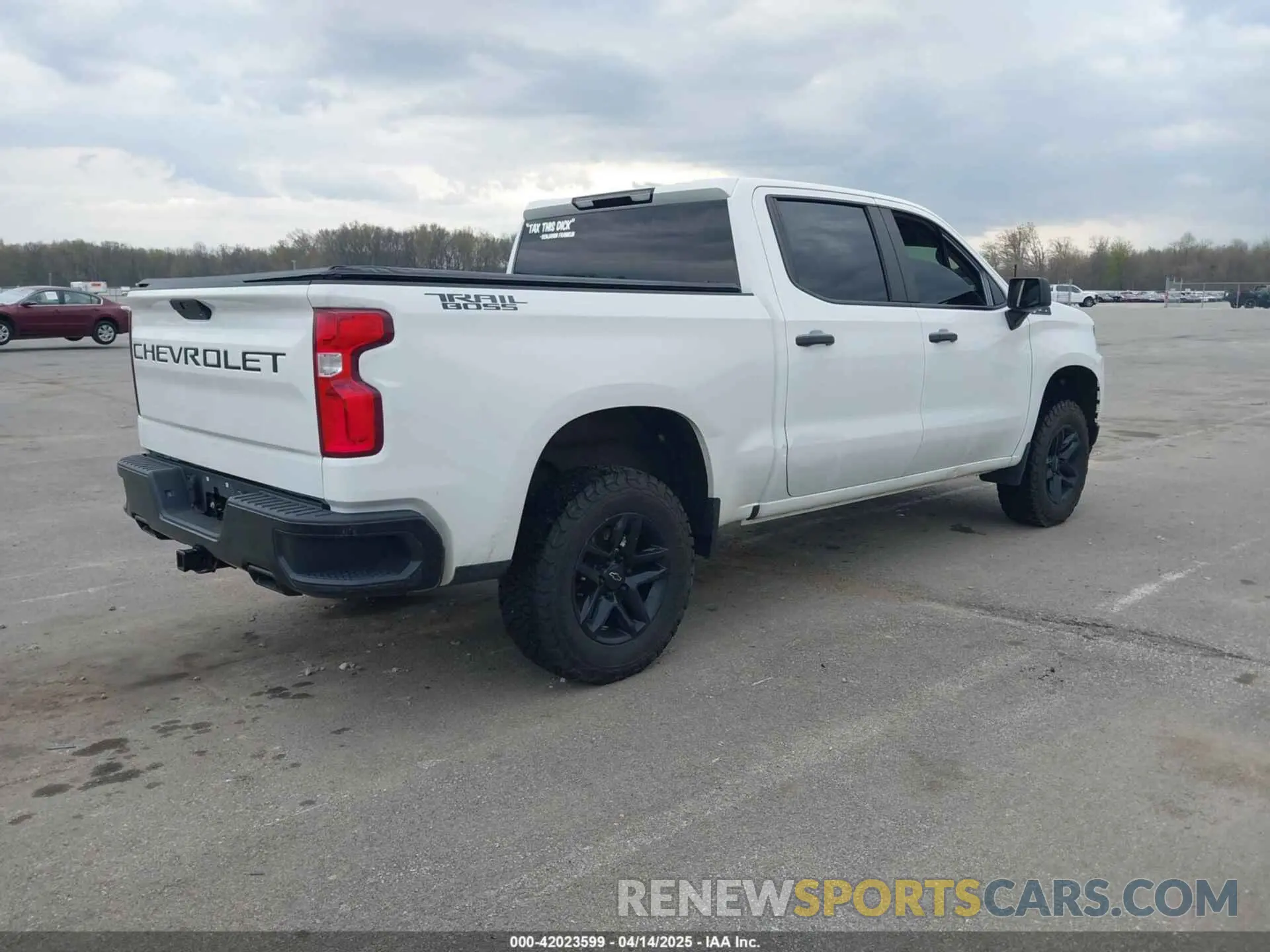 4 Photograph of a damaged car 1GCPYCEF2MZ338488 CHEVROLET SILVERADO 1500 2021