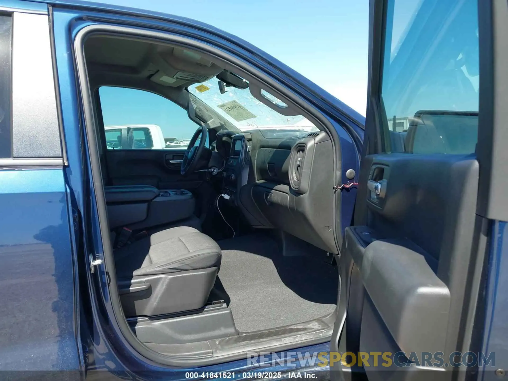 5 Photograph of a damaged car 1GCPYCEF8MZ234412 CHEVROLET SILVERADO 1500 2021