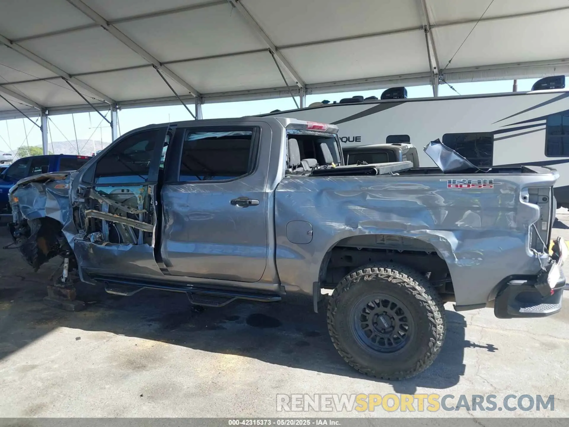 14 Фотография поврежденного автомобиля 1GCPYCEL2MZ403295 CHEVROLET SILVERADO 1500 2021