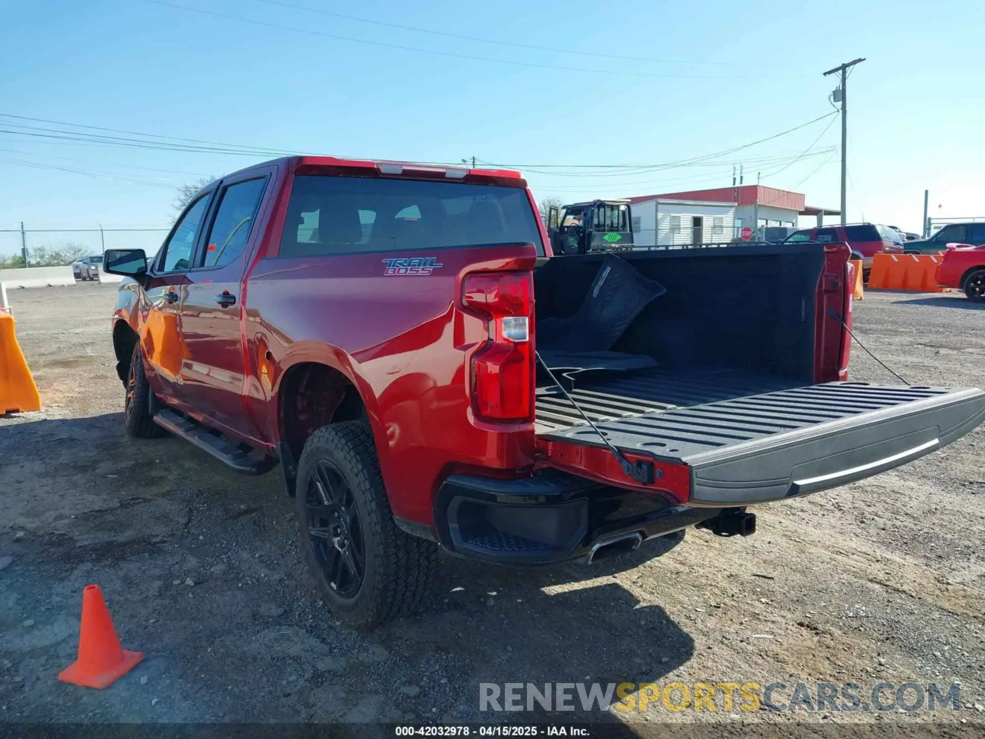 3 Photograph of a damaged car 1GCPYFED3MZ381916 CHEVROLET SILVERADO 1500 2021