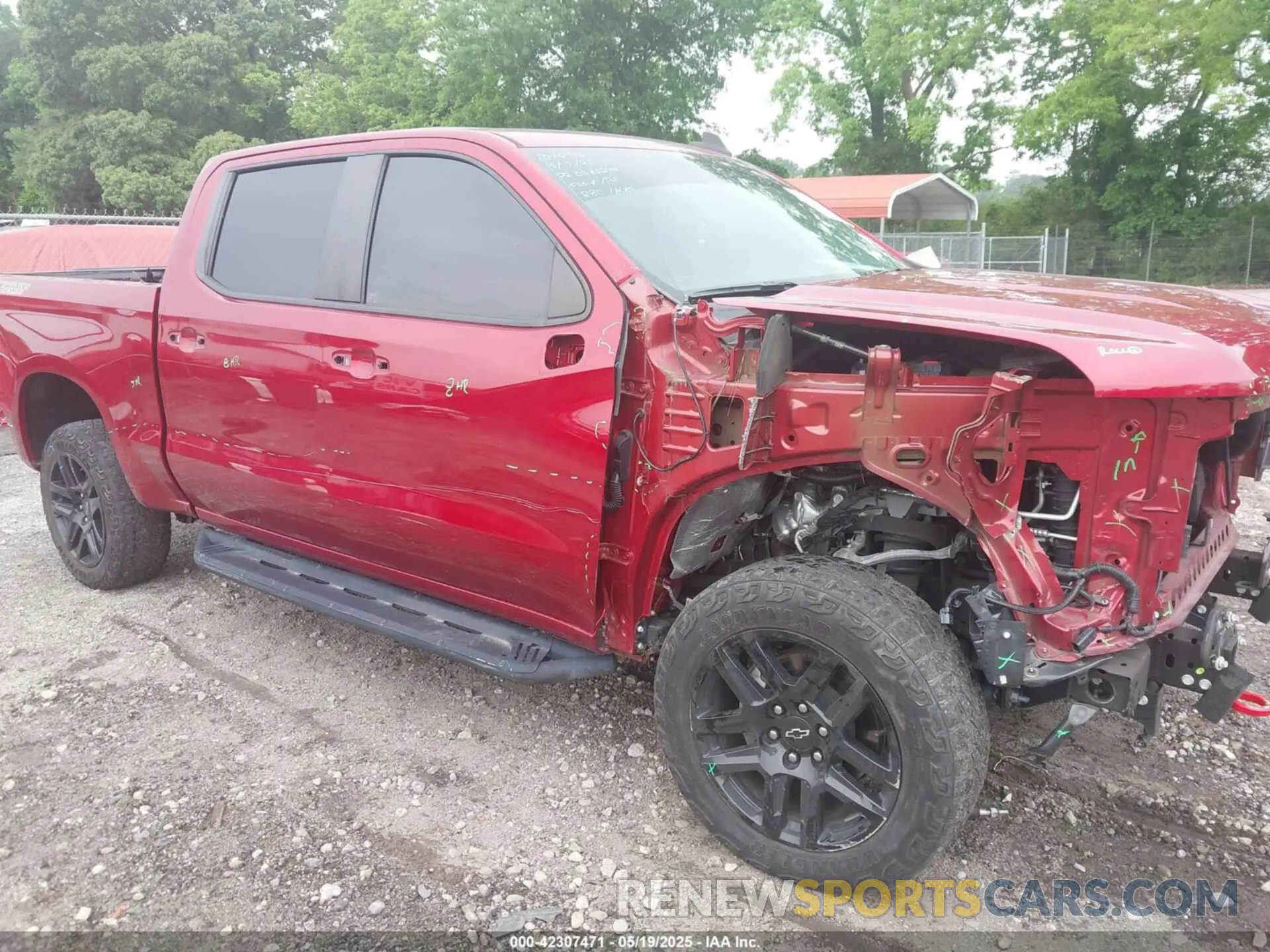 6 Photograph of a damaged car 1GCPYFED3MZ402442 CHEVROLET SILVERADO 1500 2021