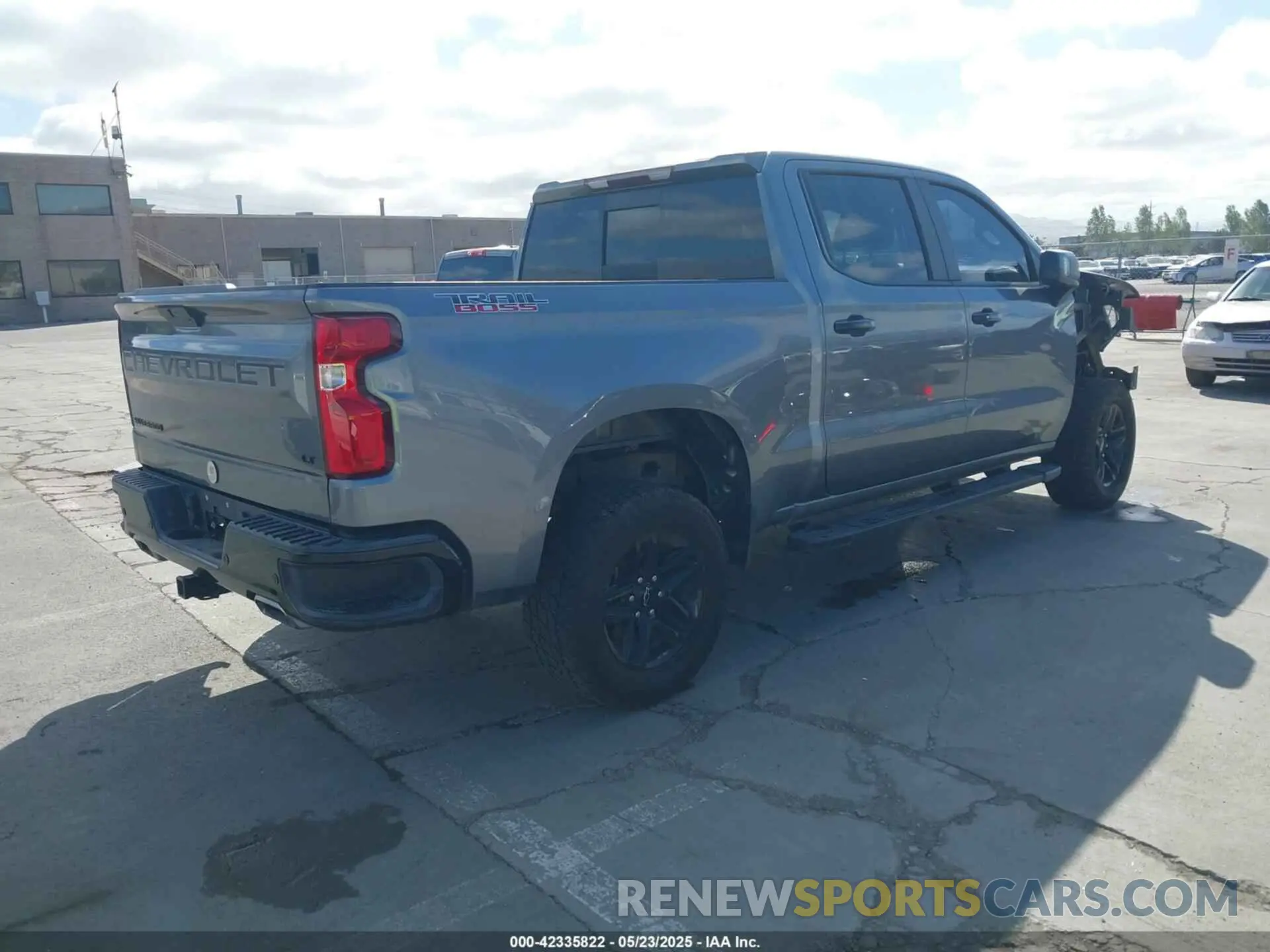 4 Фотография поврежденного автомобиля 1GCPYFED5MZ120402 CHEVROLET SILVERADO 1500 2021