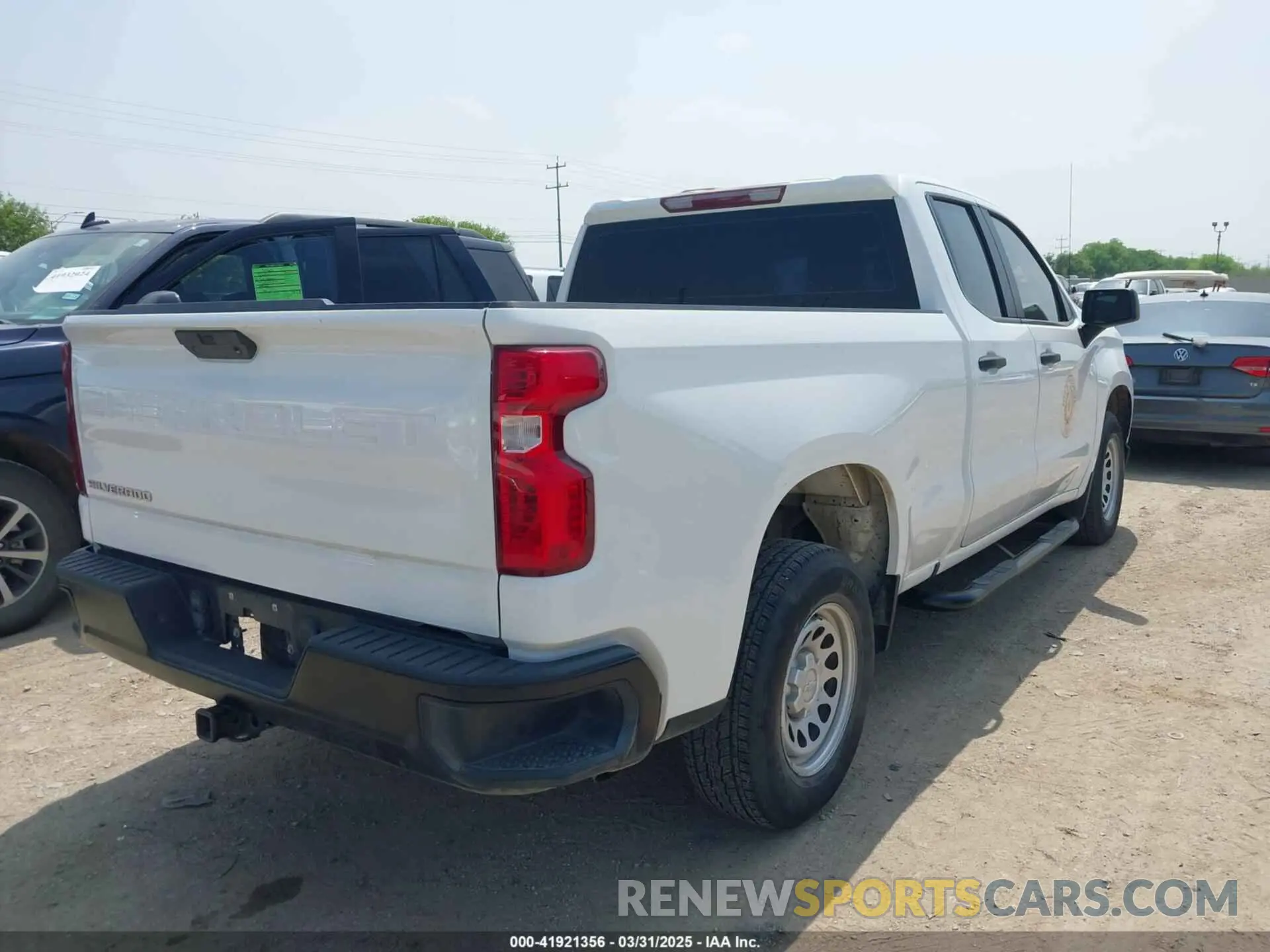 4 Photograph of a damaged car 1GCRWAEH0MZ123809 CHEVROLET SILVERADO 1500 2021
