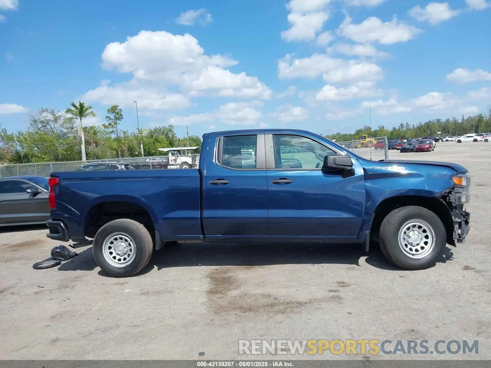 13 Photograph of a damaged car 1GCRWAEH2MZ206352 CHEVROLET SILVERADO 1500 2021
