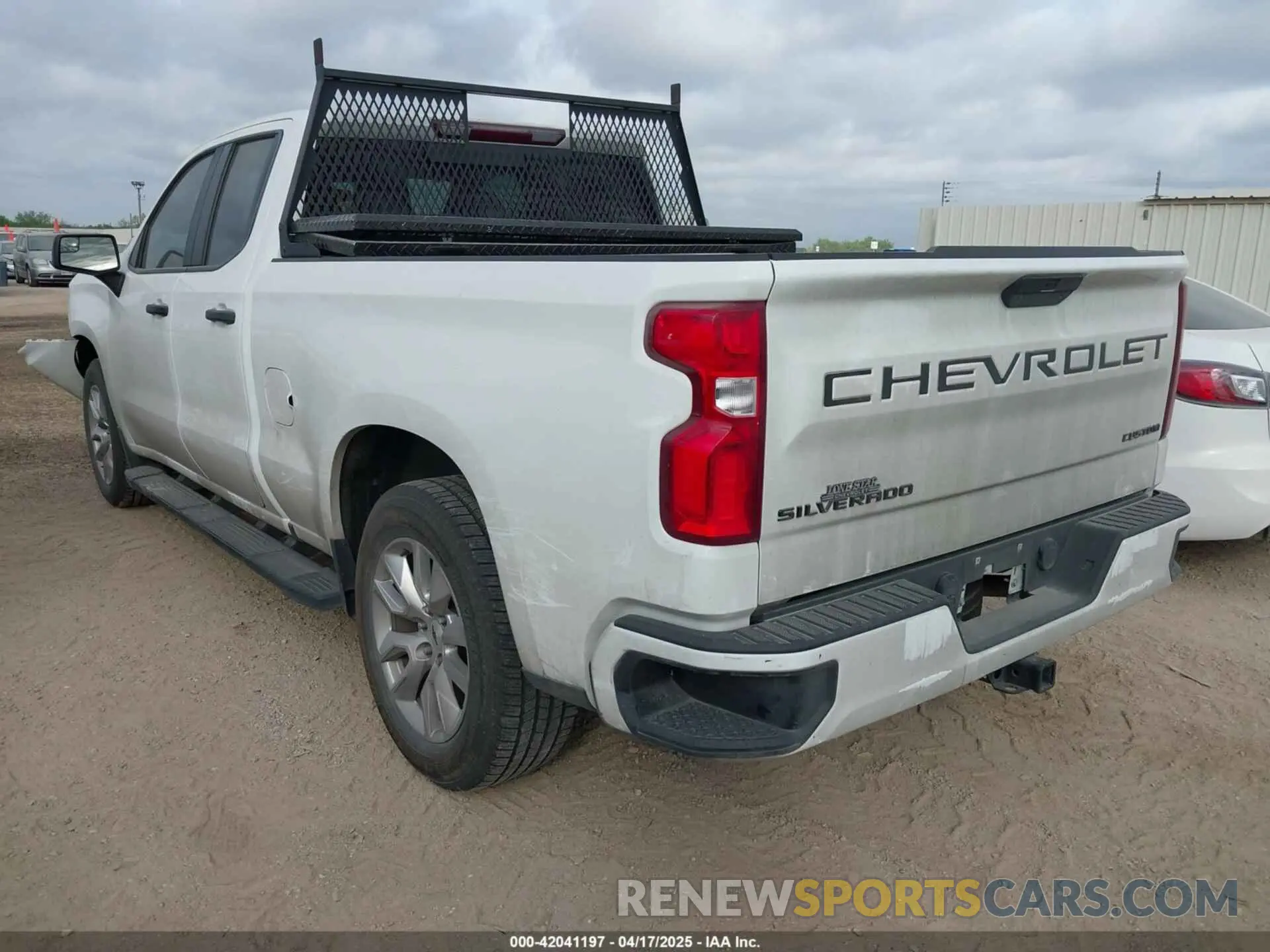 3 Photograph of a damaged car 1GCRWBEH2MZ177506 CHEVROLET SILVERADO 1500 2021