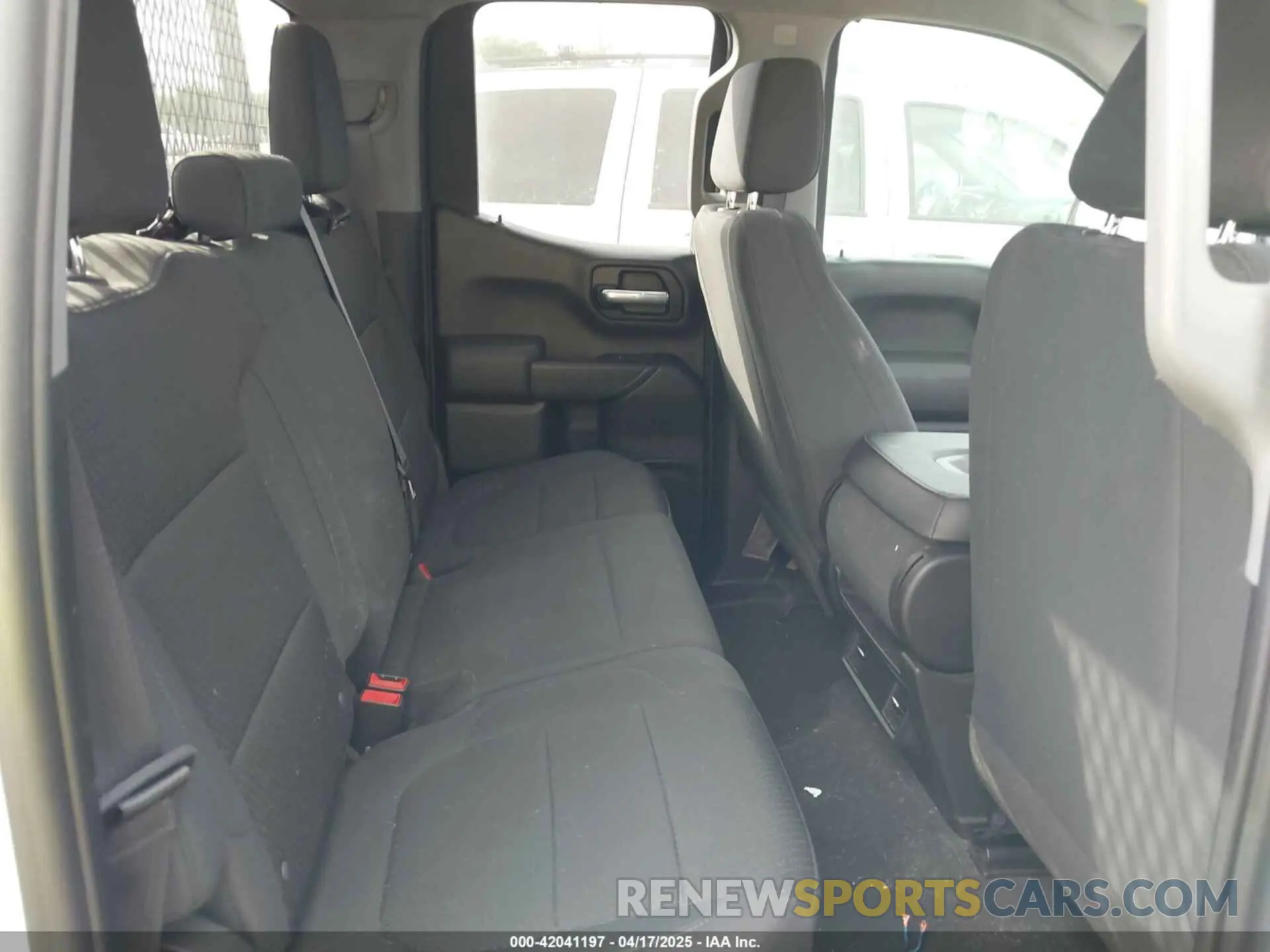 8 Photograph of a damaged car 1GCRWBEH2MZ177506 CHEVROLET SILVERADO 1500 2021